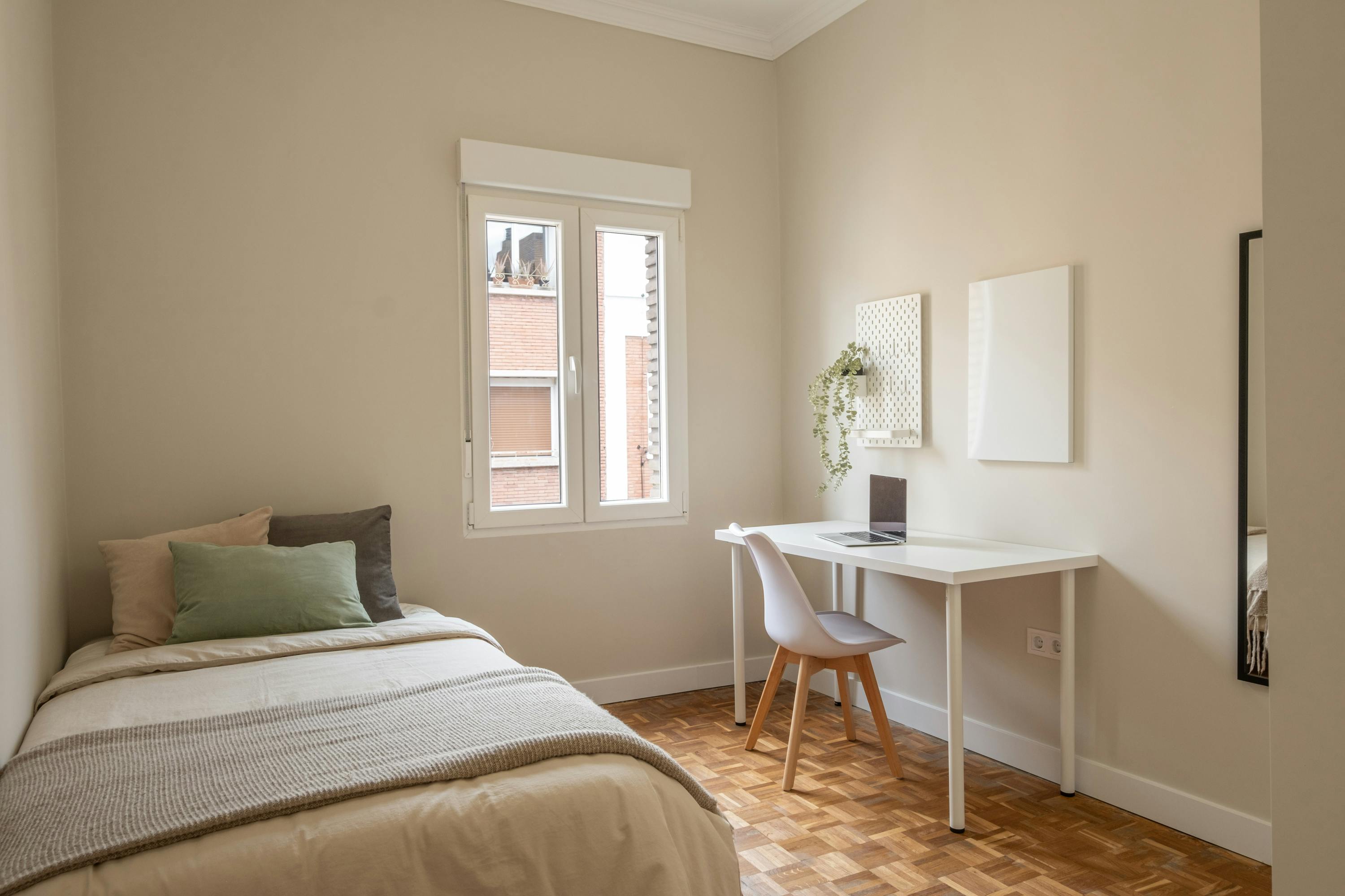 Calle Tarragona, Zaragoza preview