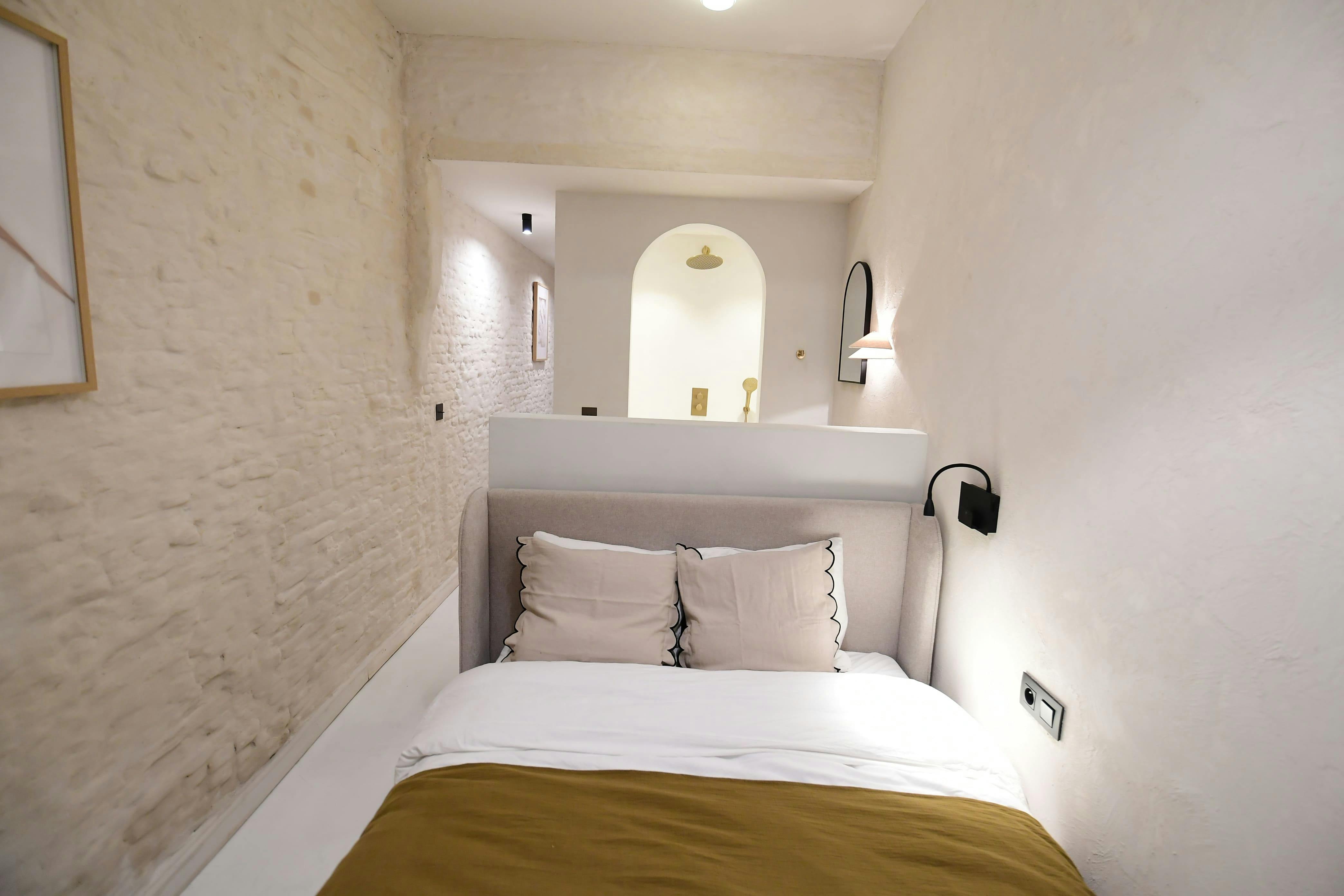 Apartment Antwerpen, 1 bed, 10m² — photo 3
