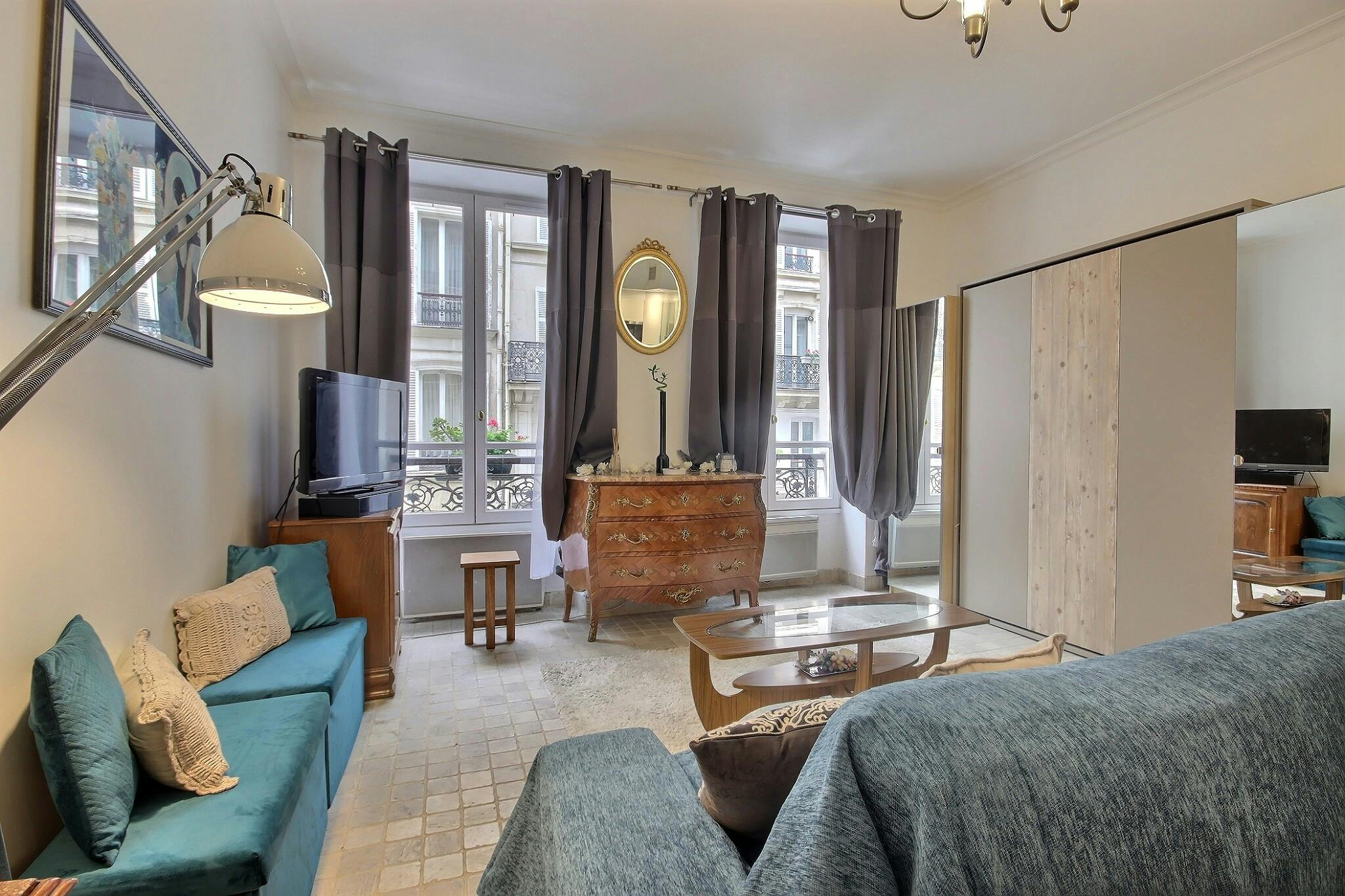 preview gallery tile