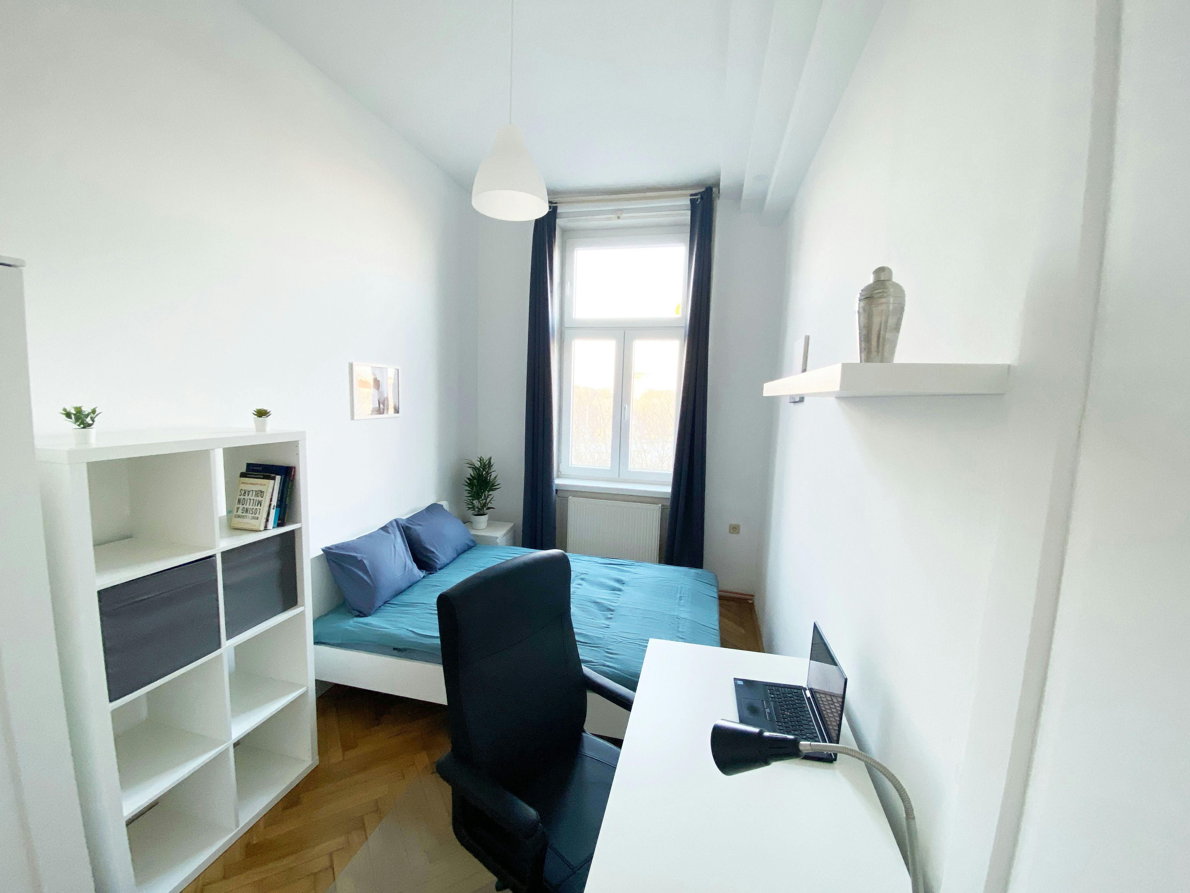 Apartment Vienna, 1 bed, 12m² — photo 1