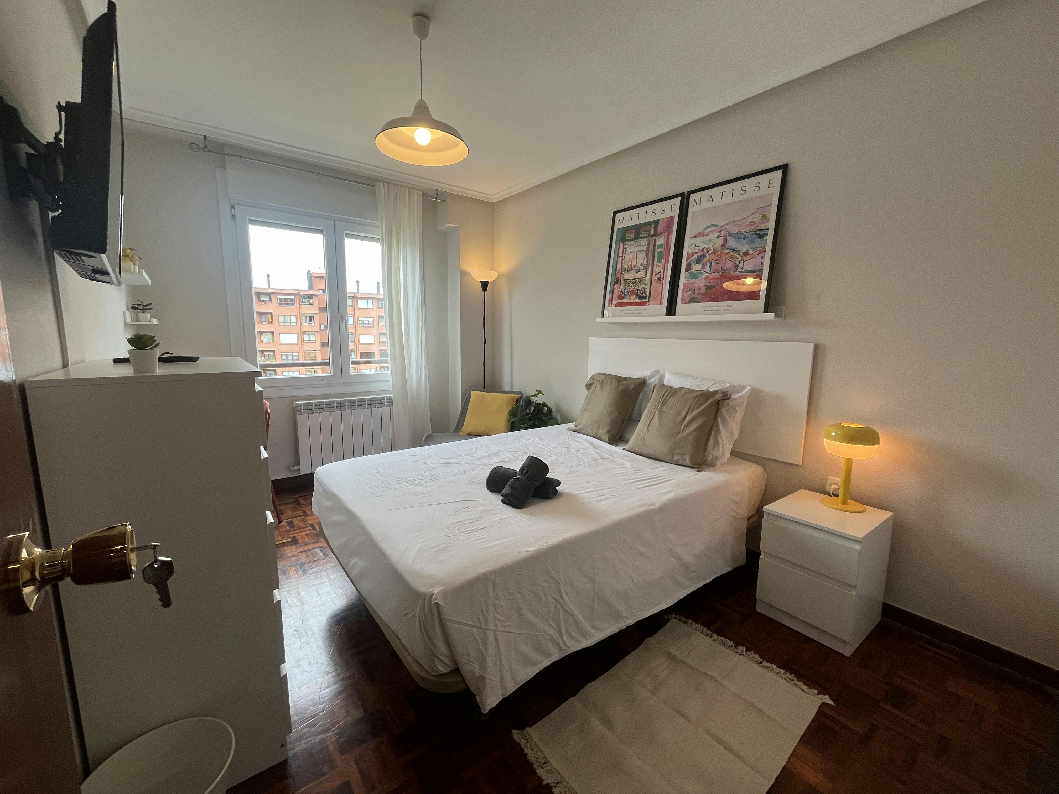 Pokój prywatny do wynajęcia za 530 € miesięcznie w mieście Bilbo, Lezeaga Kalea