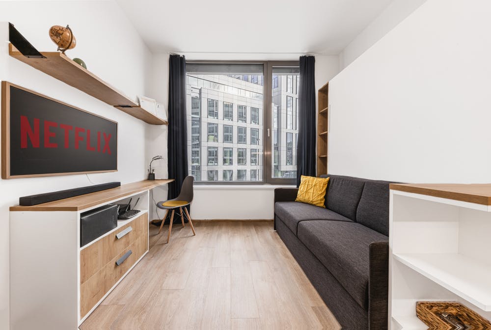 Studio for rent for CZK 24,181 per month in Hlavní město Praha, Plzeňská