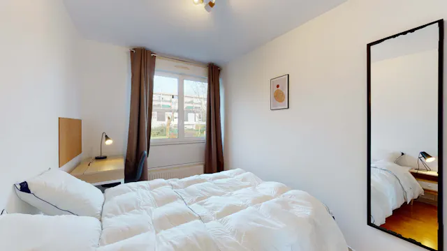 Private room in Les Touleuses Pourpres, Cergy (1578183) room image 30