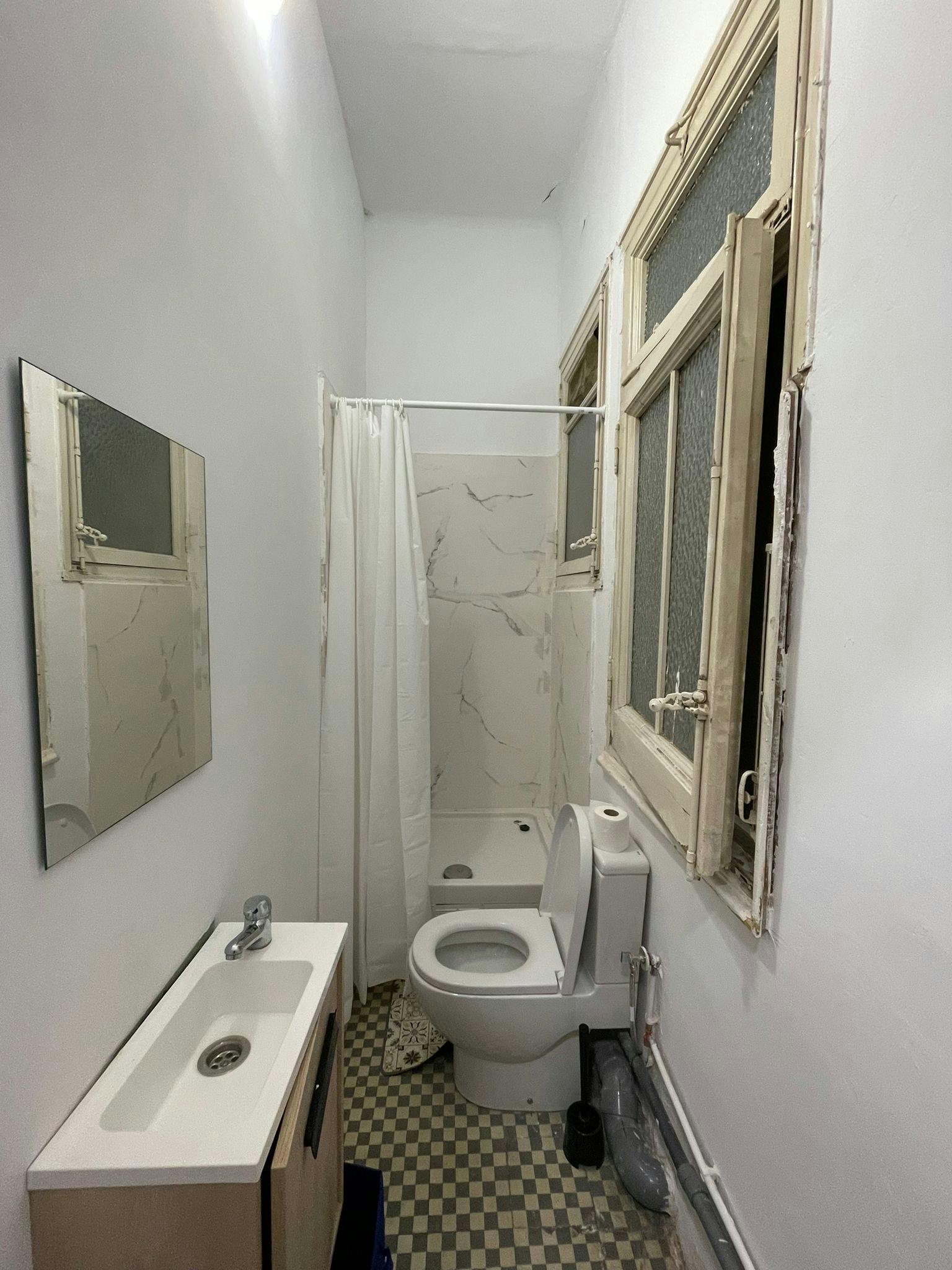 Apartment Barcelona, 1 bed, 10m² — photo 3