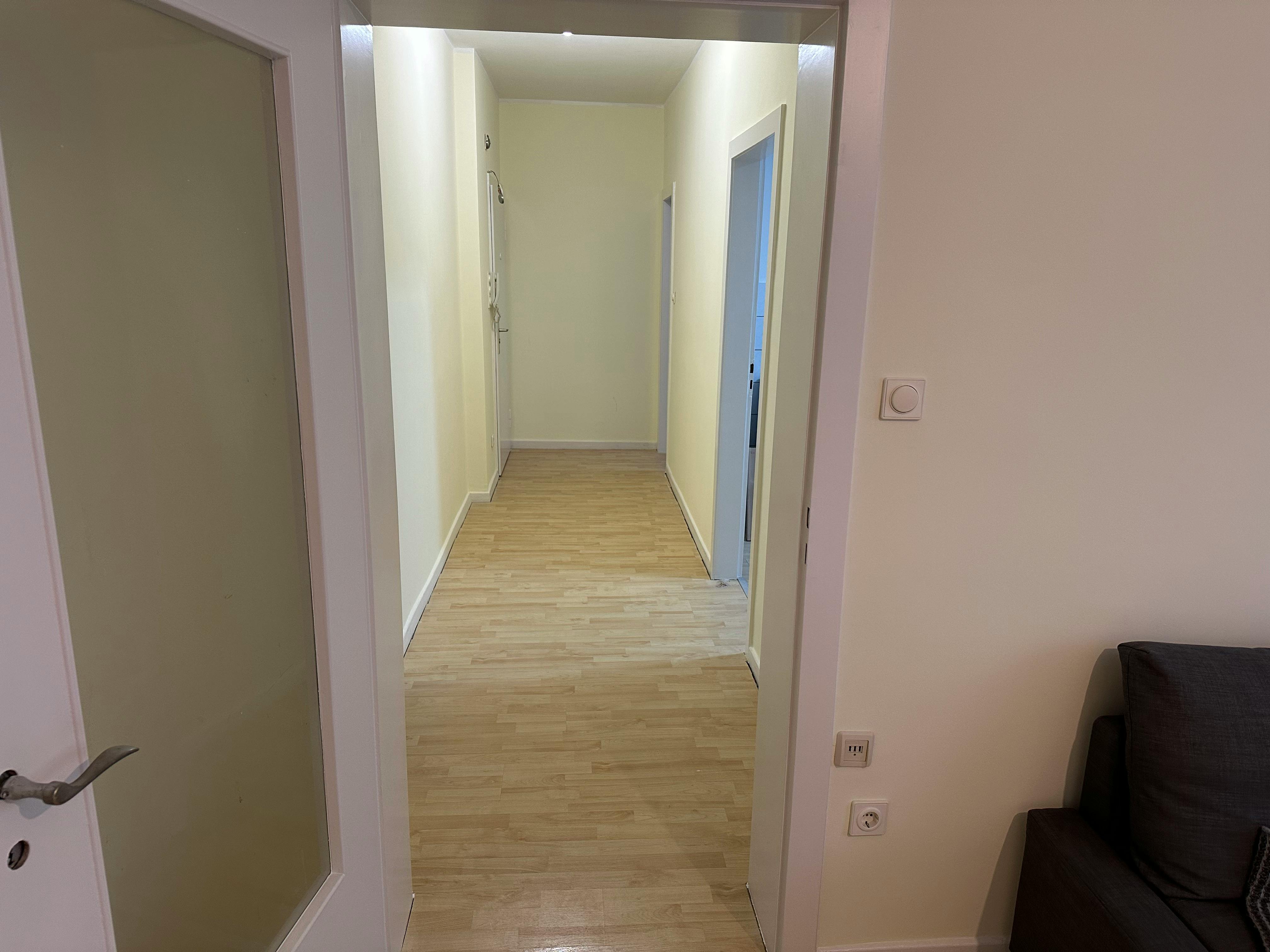 Apartment Düsseldorf, 1 bed — photo 3