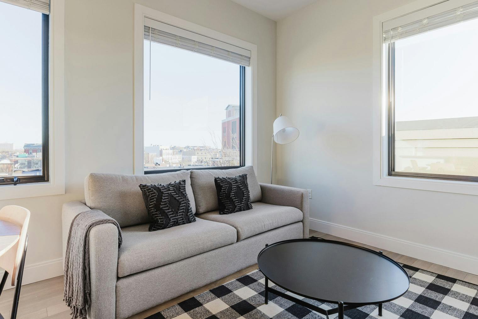 Квартира сдается в аренду за $4,549 в месяц в Boston, Liverpool Street