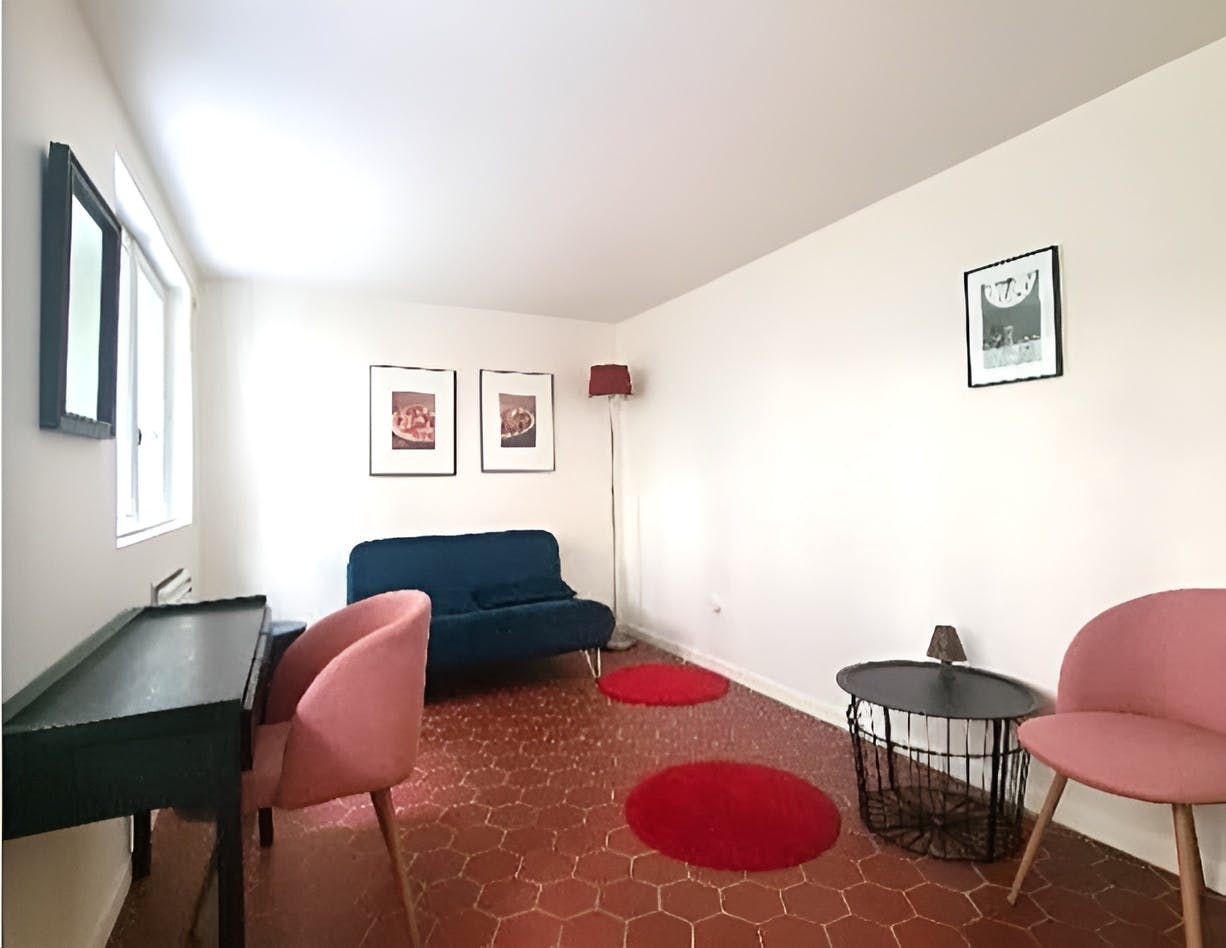 Apartment for rent for €1,650 per month in Paris, Rue du Pot de Fer