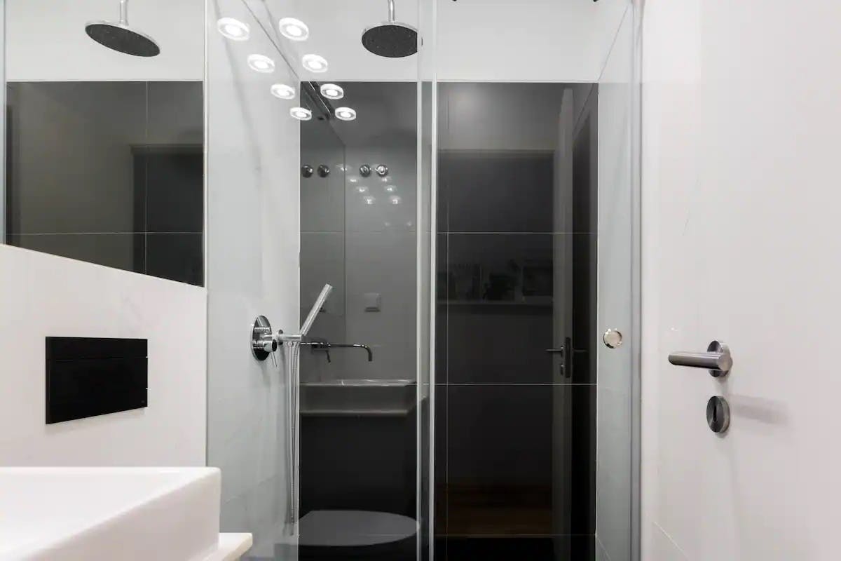 Apartment Lisbon, 2 beds — photo 8