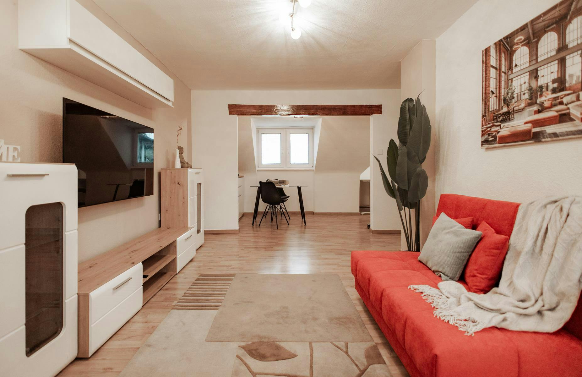 Wohnung zu mieten für 1.450 € pro Monat in Neuss, Kapitelstraße