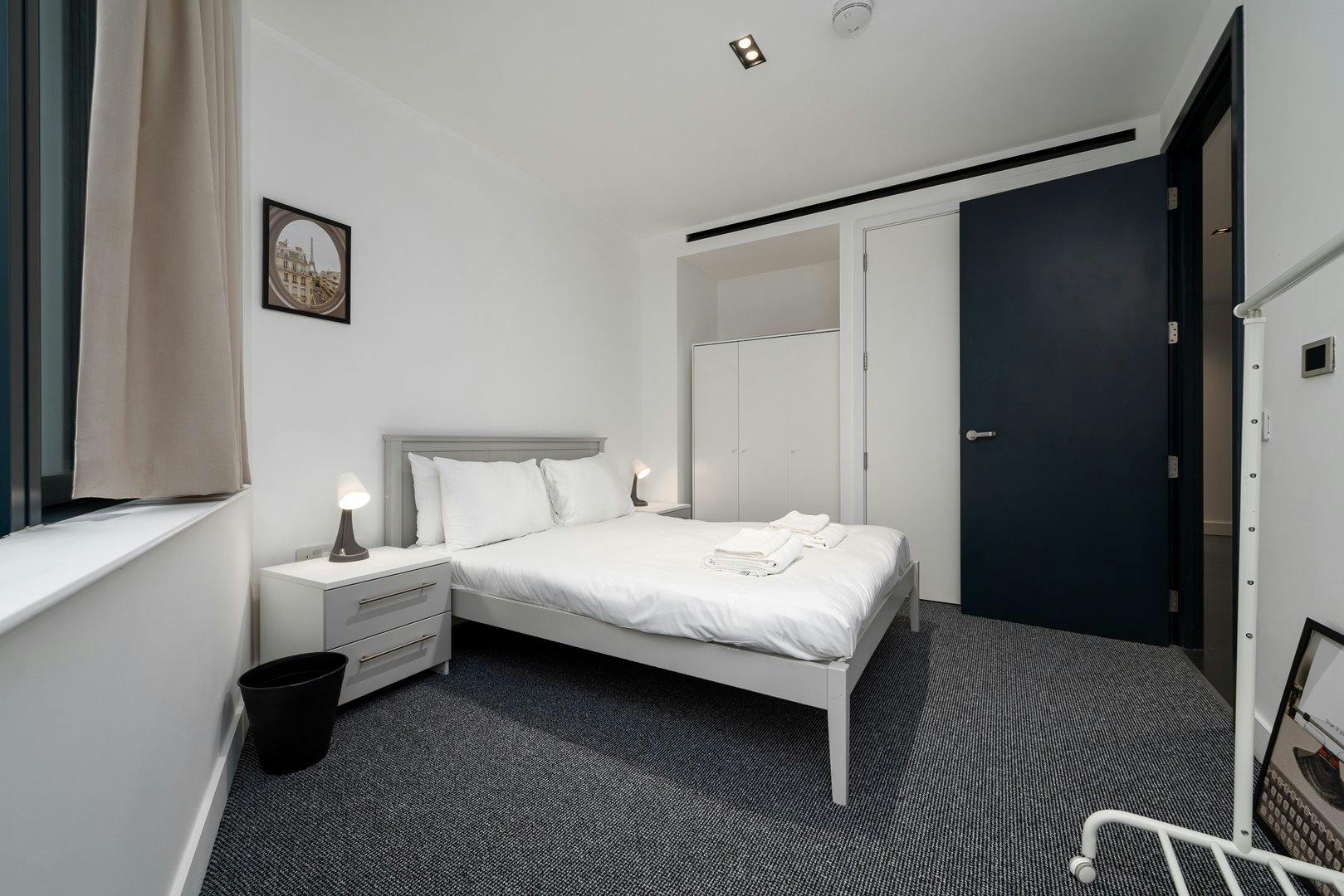 Apartment London, 2 beds — photo 11