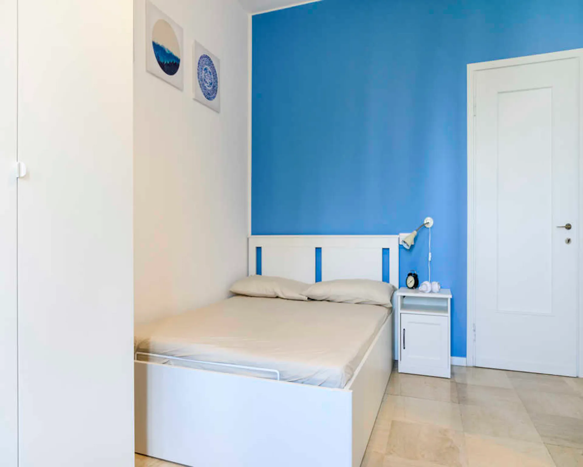 Via Sulmona, Milan preview