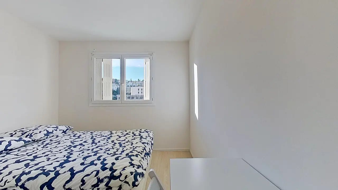 Отдельная комната сдается в аренду за 598 € в месяц в Nice, Rue Maurice Maccario