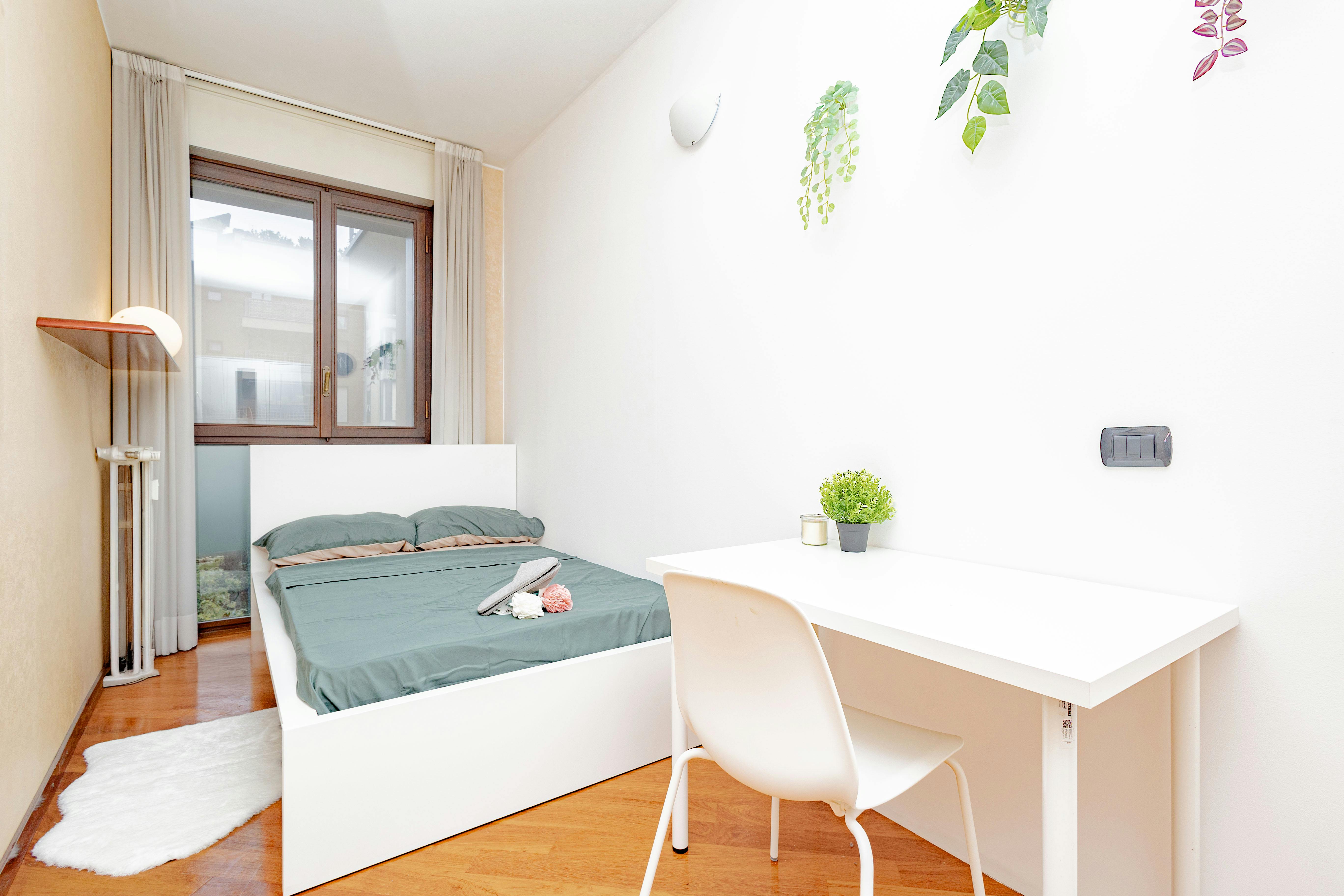 Private room for rent for €704 per month in Milan, Via Francesco Caracciolo