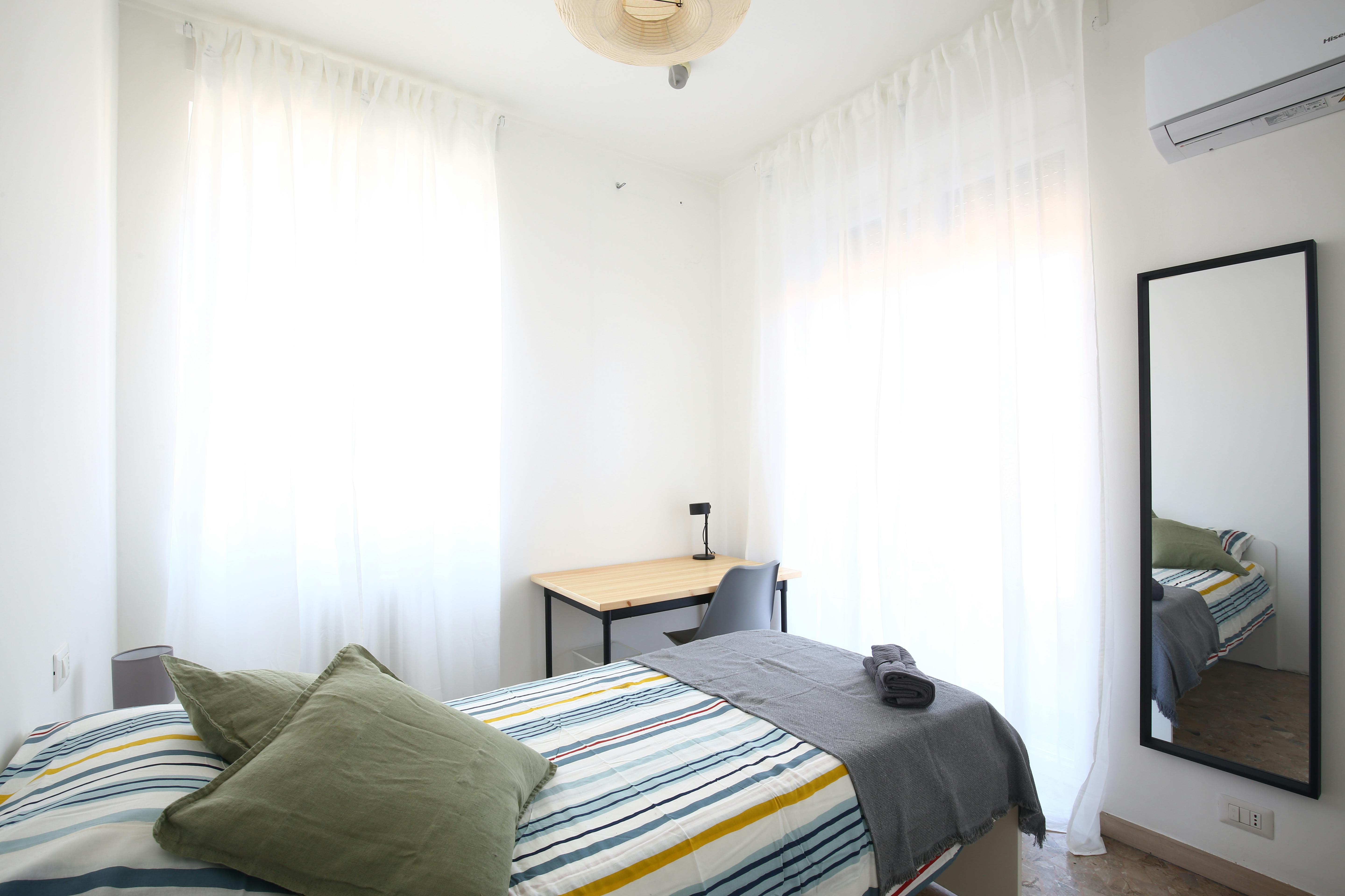 Via Lodovico Pavoni, Milan