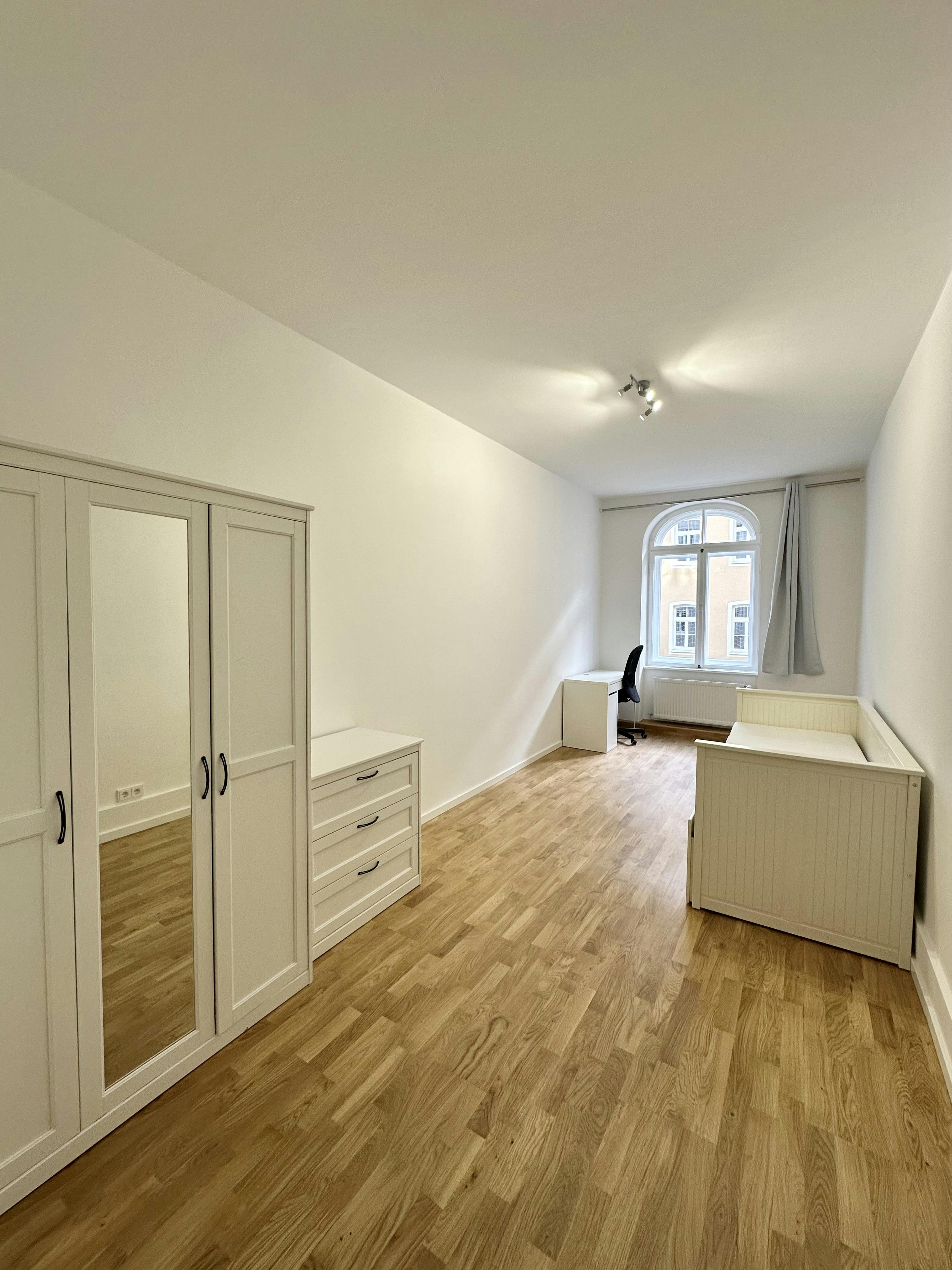 Private room for rent for €1,045 per month in Munich, Landwehrstraße