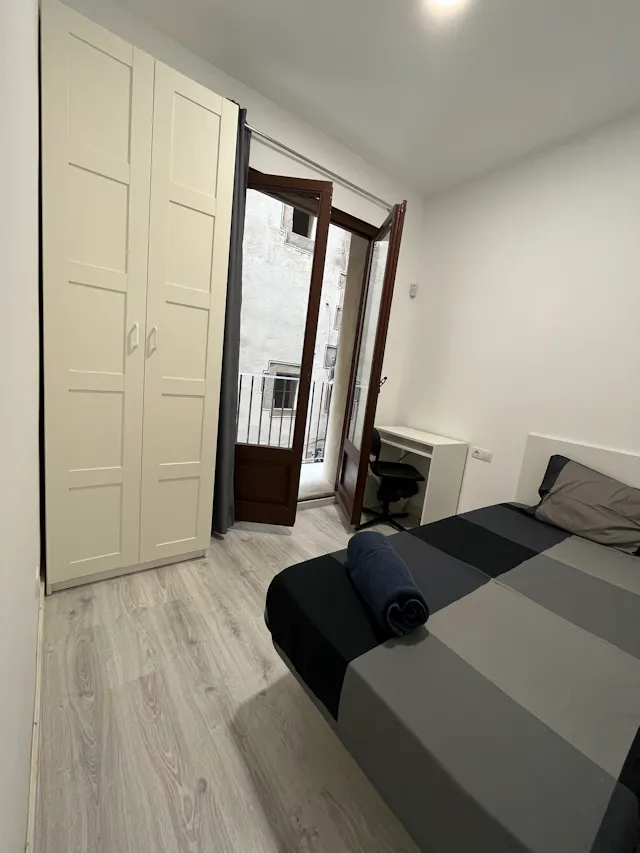 Private room in Carrer de Corretger, Barcelona (1578672) room image 2