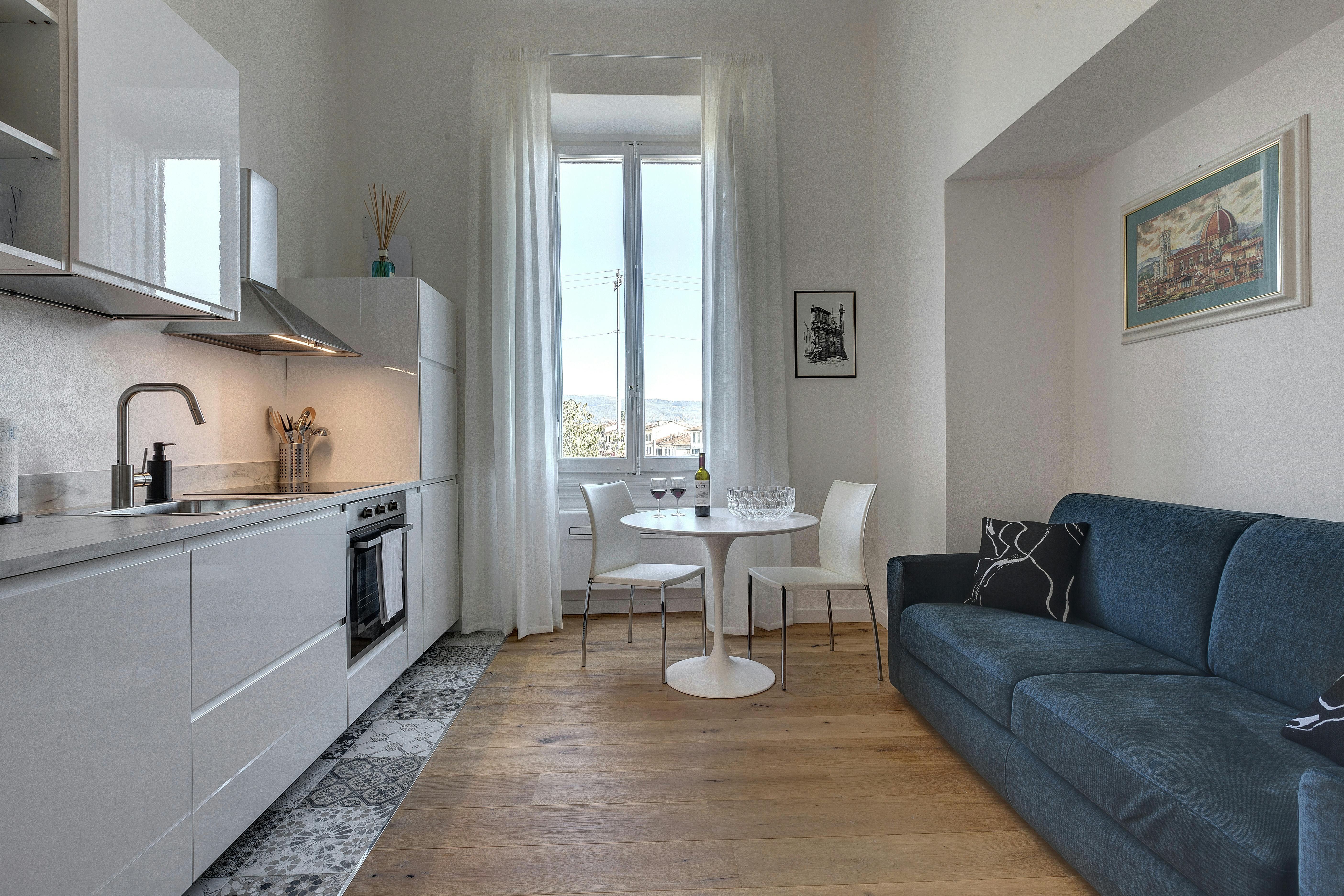 Appartamento in affitto a 1650 € al mese a Florence, Via Agostino Lapini