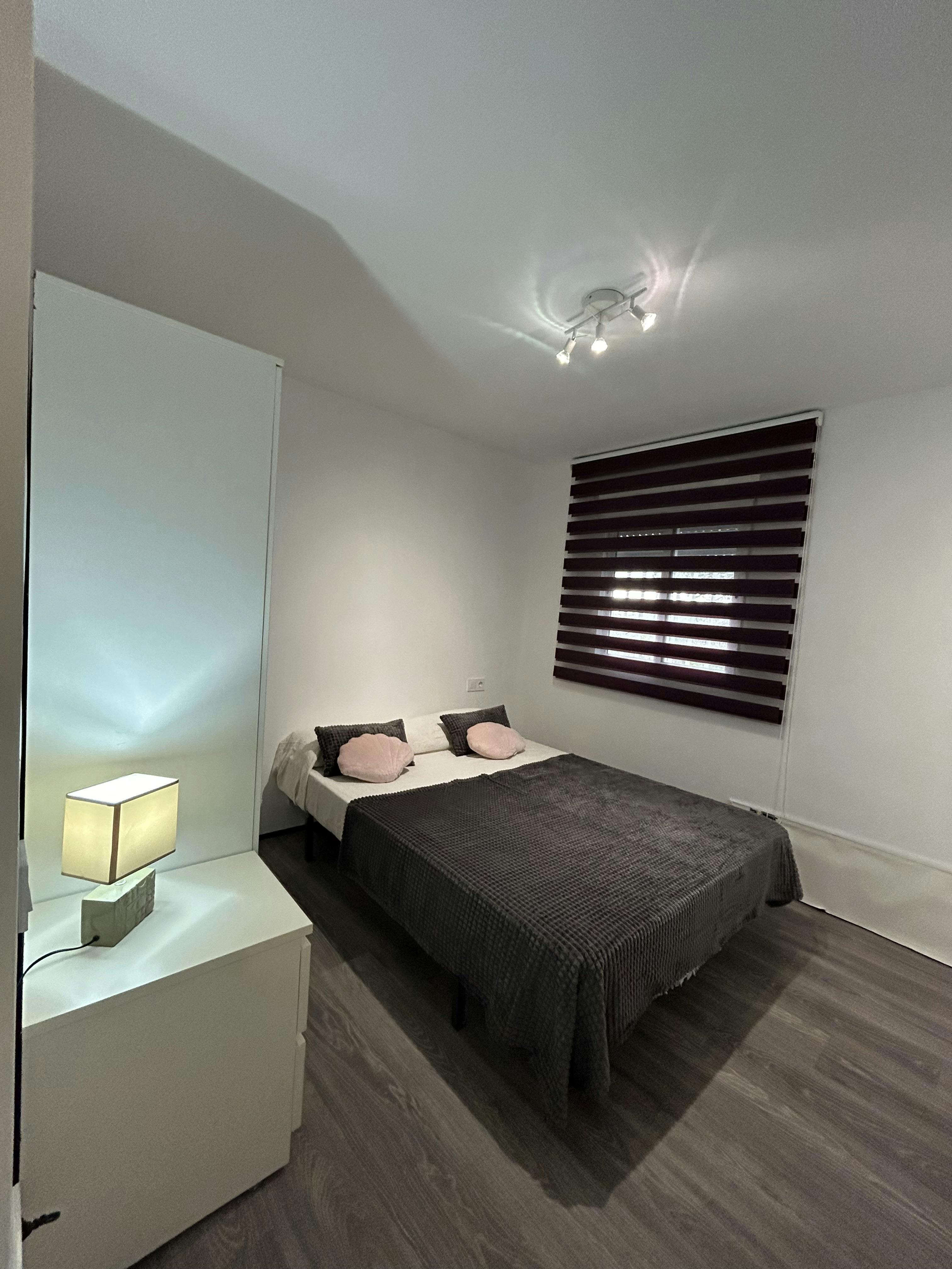 Apartment for rent for €975 per month in Canyelles, Avinguda de Canyelles