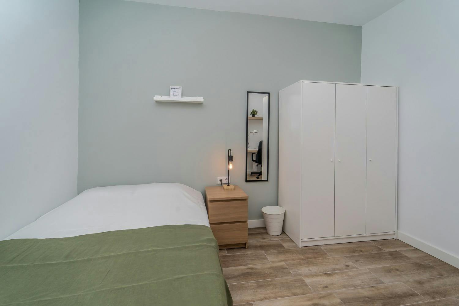 Calle Democracia, Valladolid preview