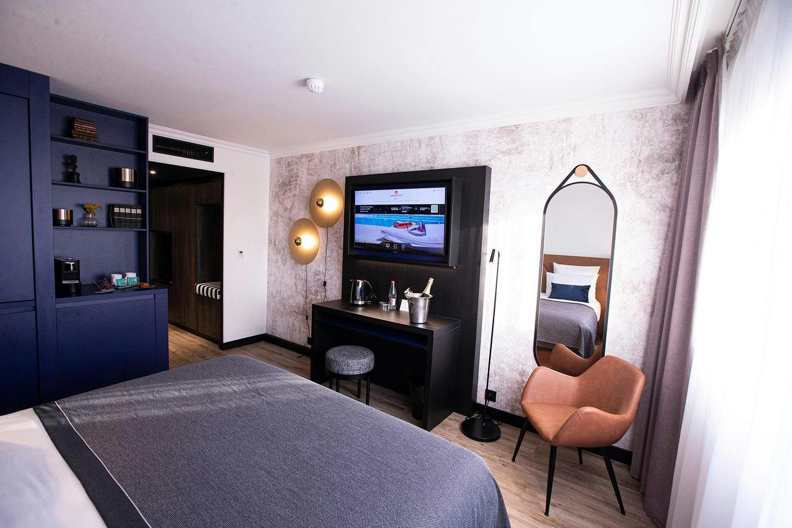 preview gallery tile