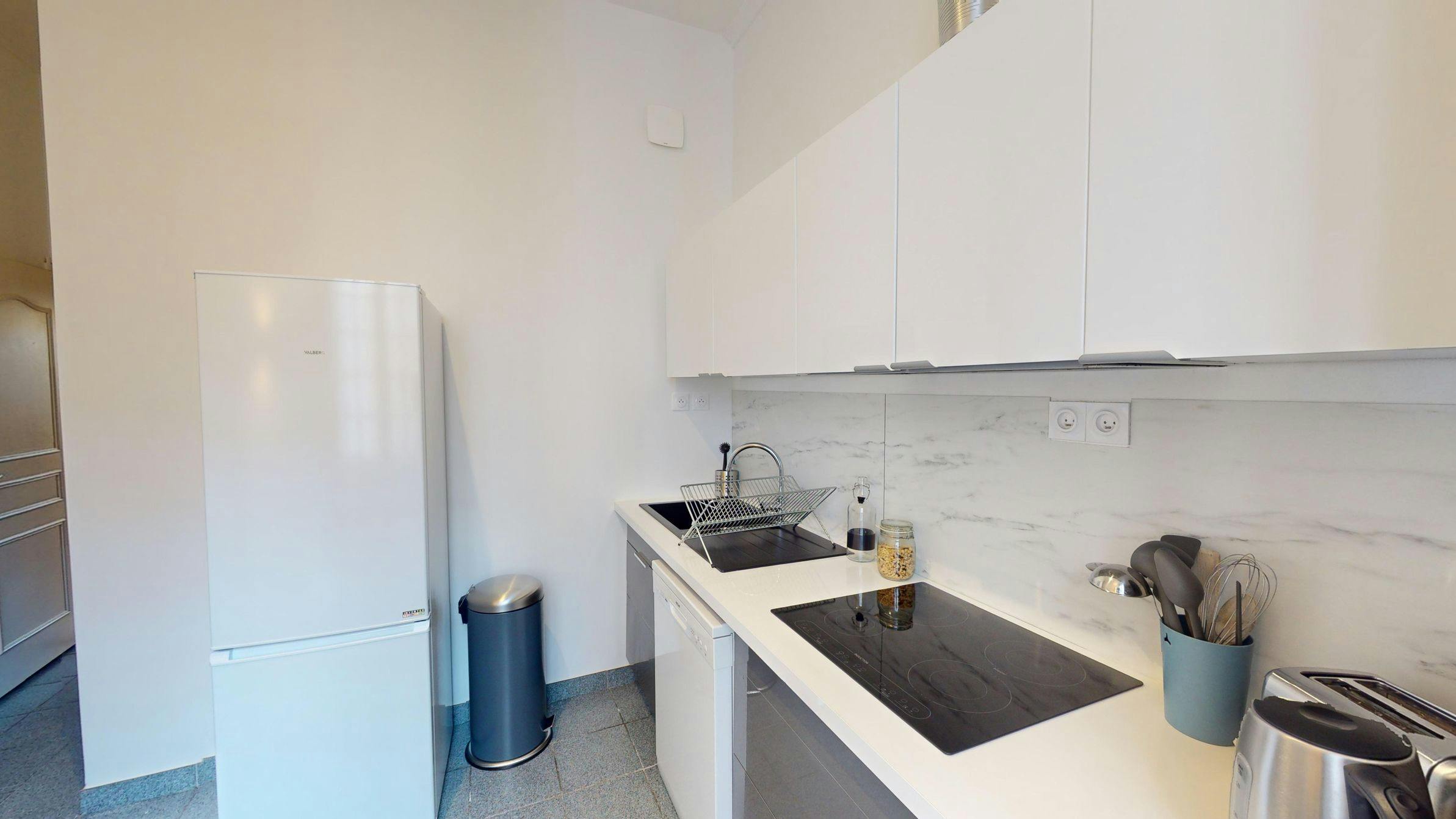 Single room Lyon, 1 bed, 13m² — photo 17