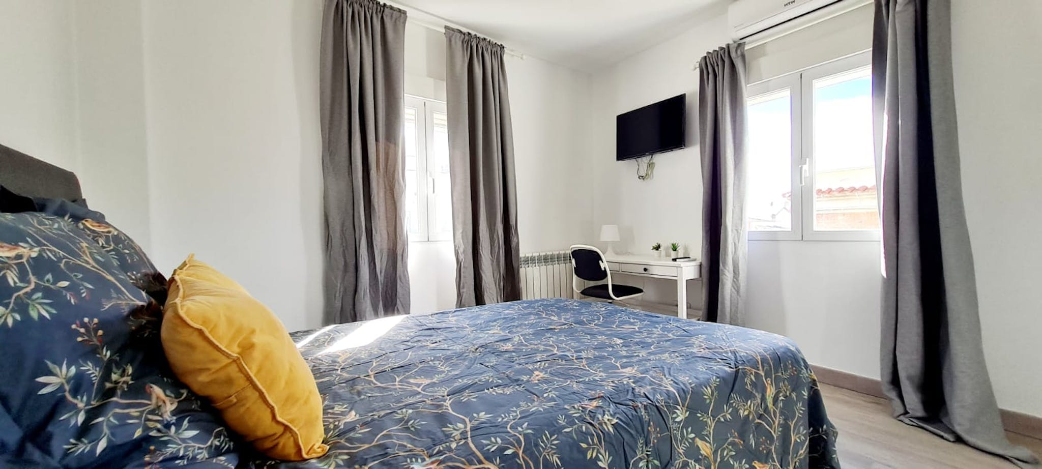 Calle Jerónima Llorente, Madrid preview