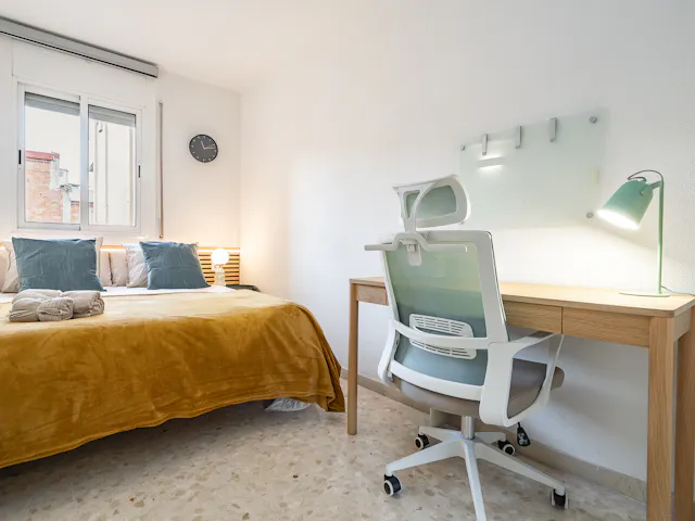 Private room in Carrer de Vallparda, L'Hospitalet de Llobregat (1578874) room image 2