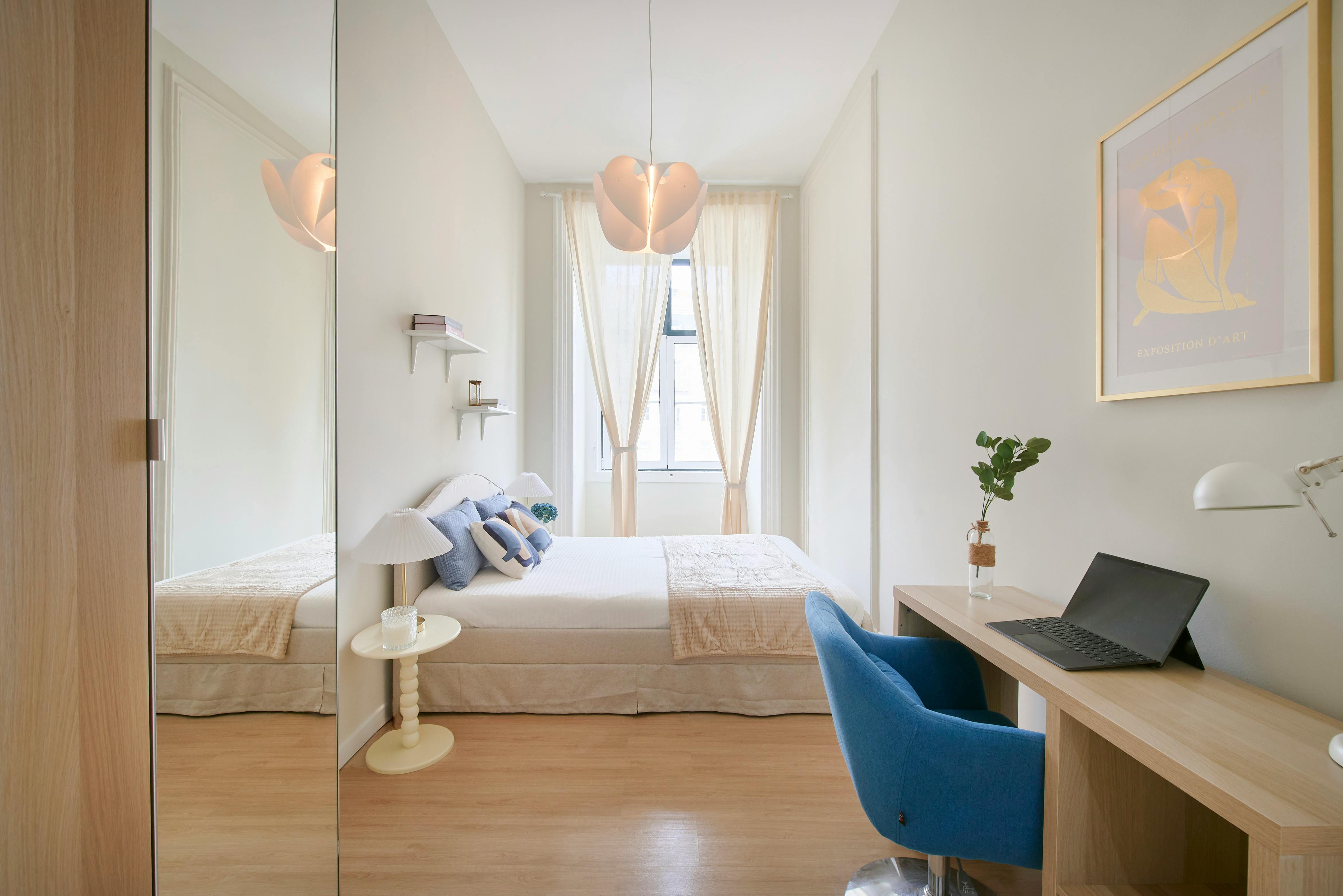 Largo Vitorino Damásio, Lisbon preview