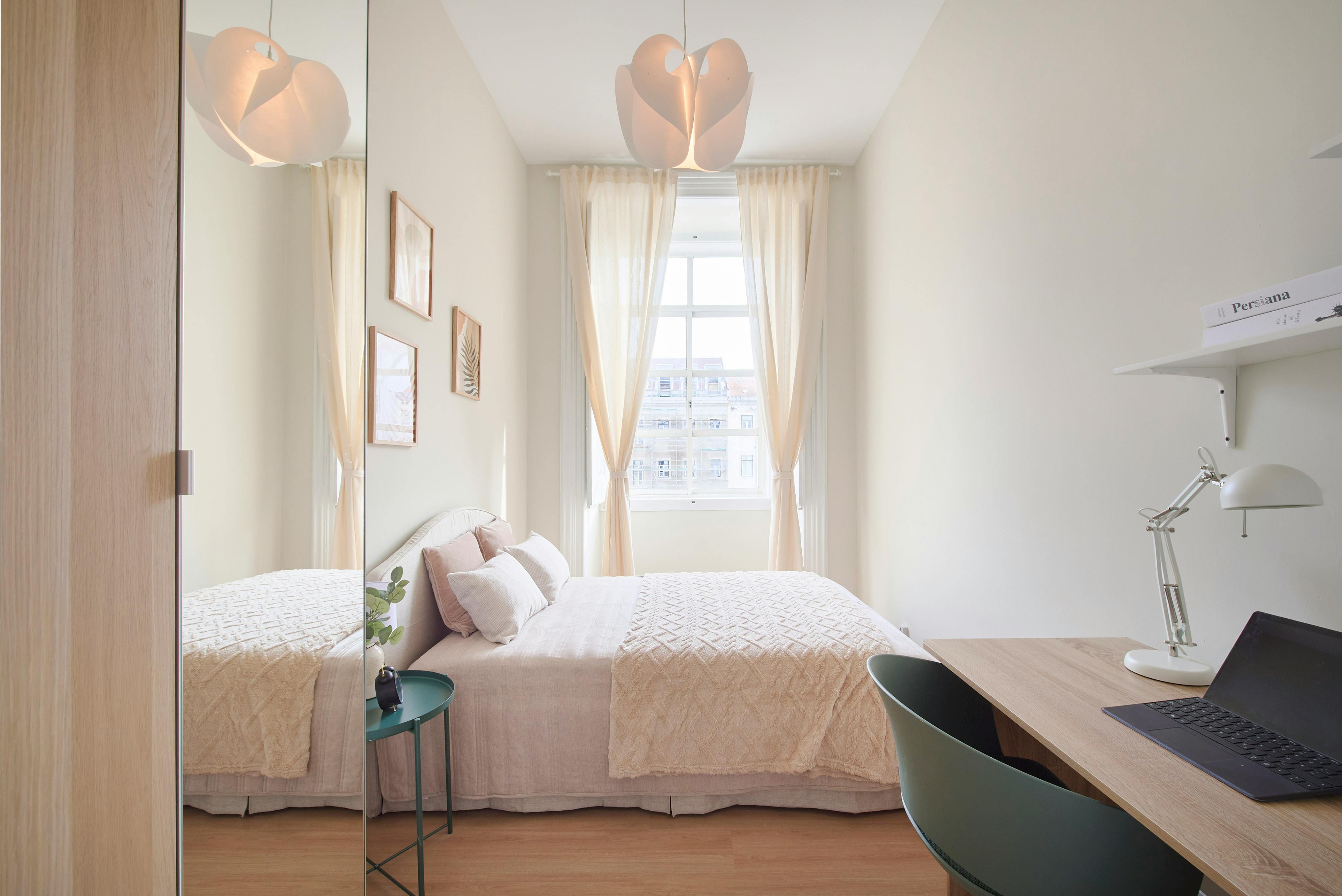 Largo Vitorino Damásio, Lisbon preview