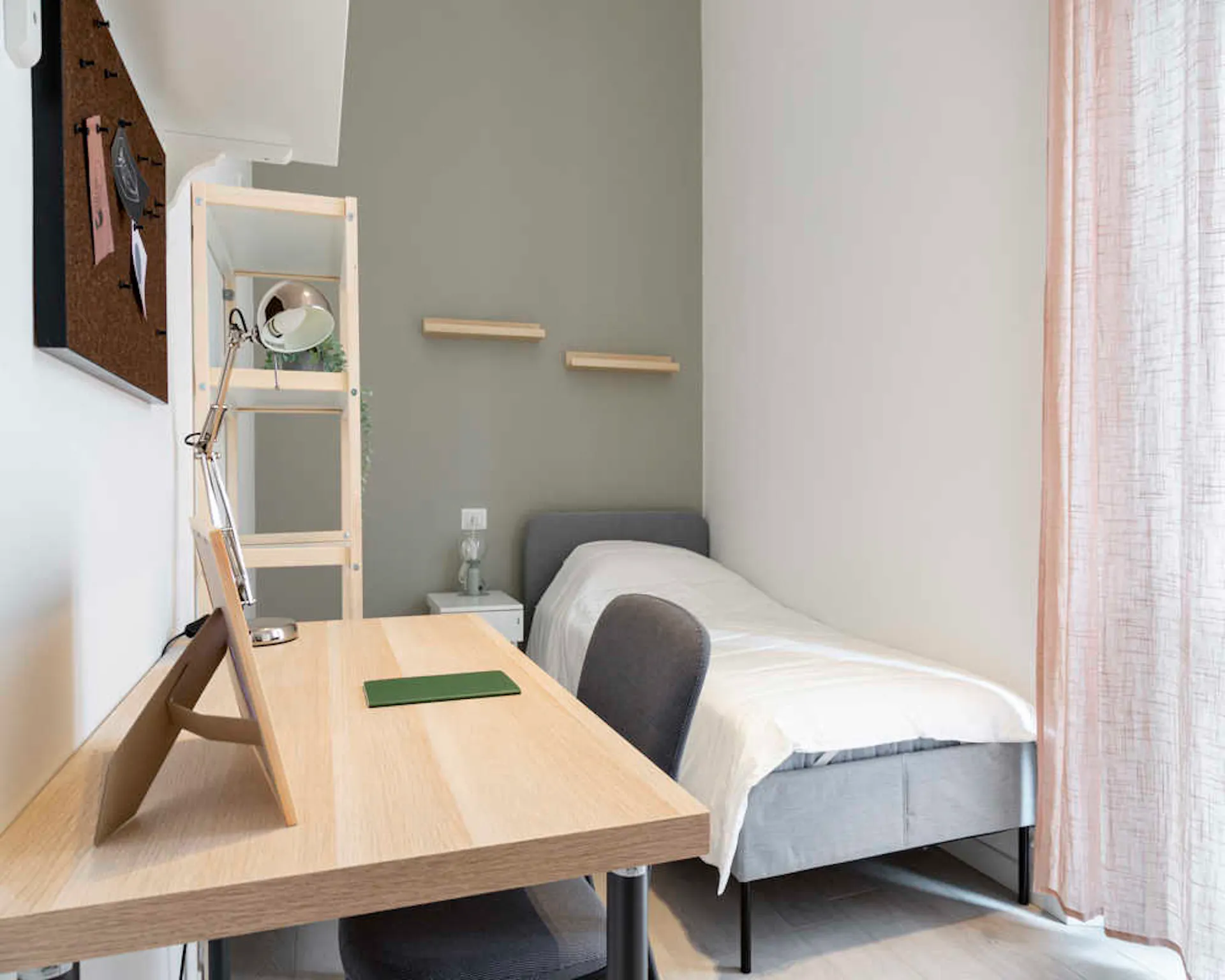 Via Privata Parenzo, Milan preview