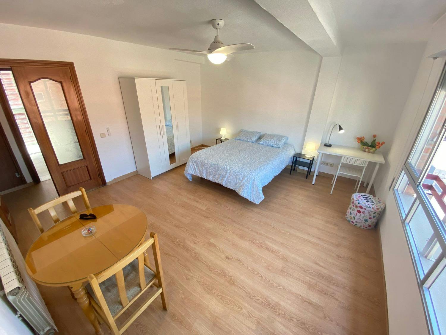 Apartment Madrid, 1 bed, 15m² — photo 2