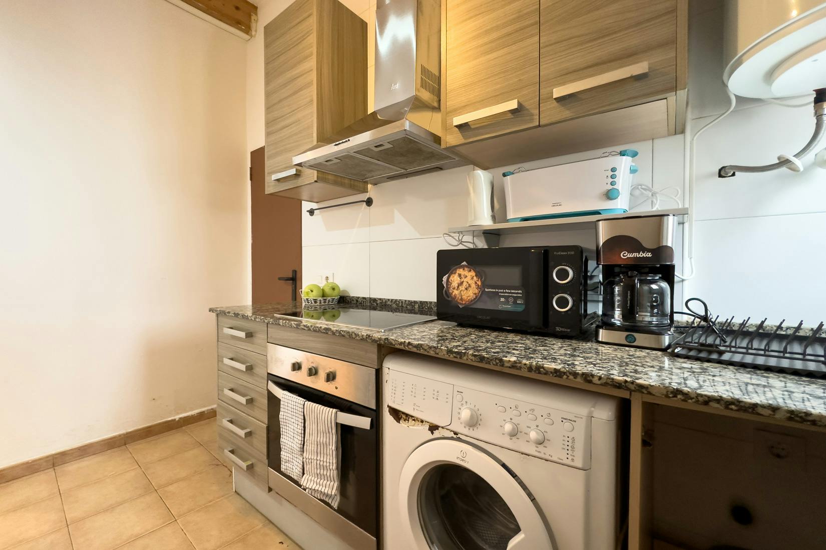 Apartment Barcelona, 1 bed, 14m² — photo 2