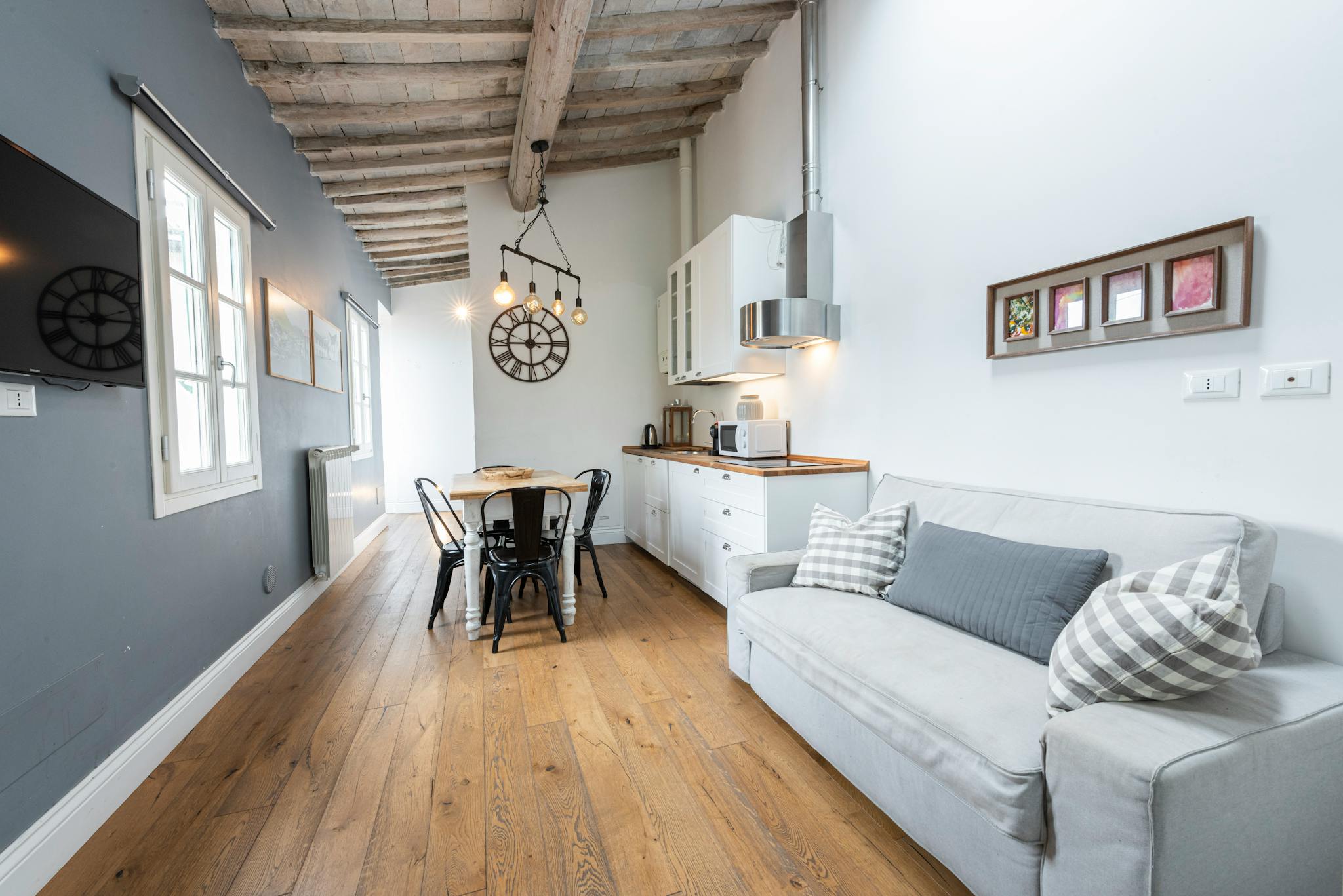 Via Guelfa, Florence preview