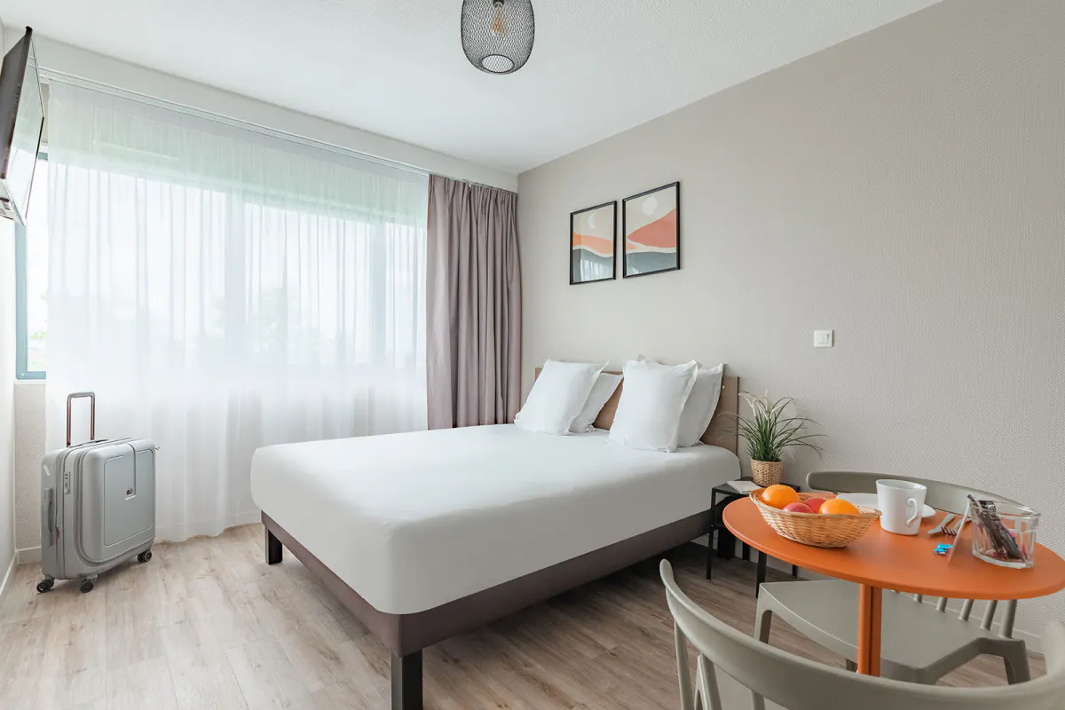Apartment in Rue Général de Larminat, Bordeaux (1579084) ROOM