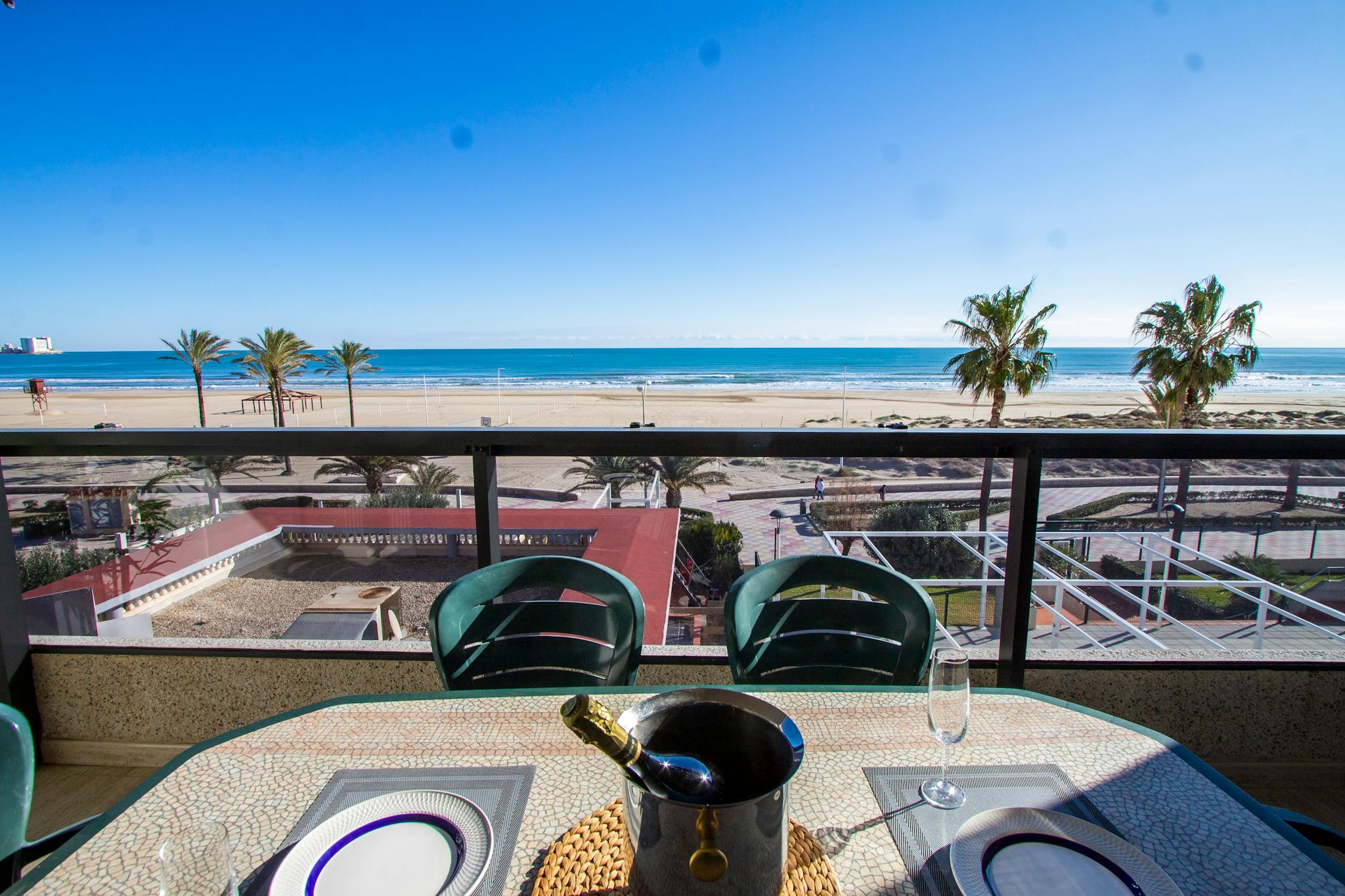 Avinguda Enrique Chulio Piris, Cullera preview