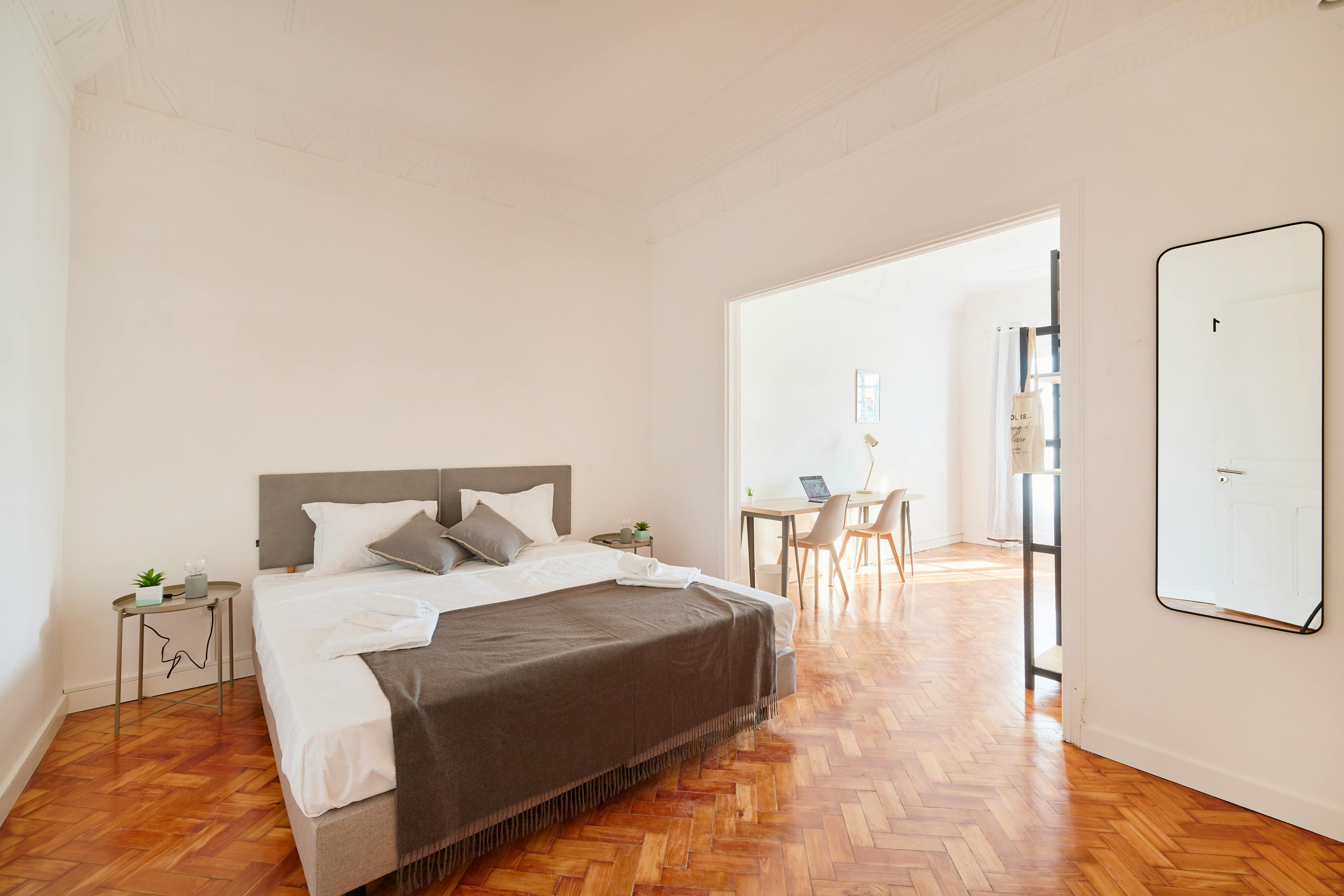 Avenida Álvares Cabral, Lisbon preview