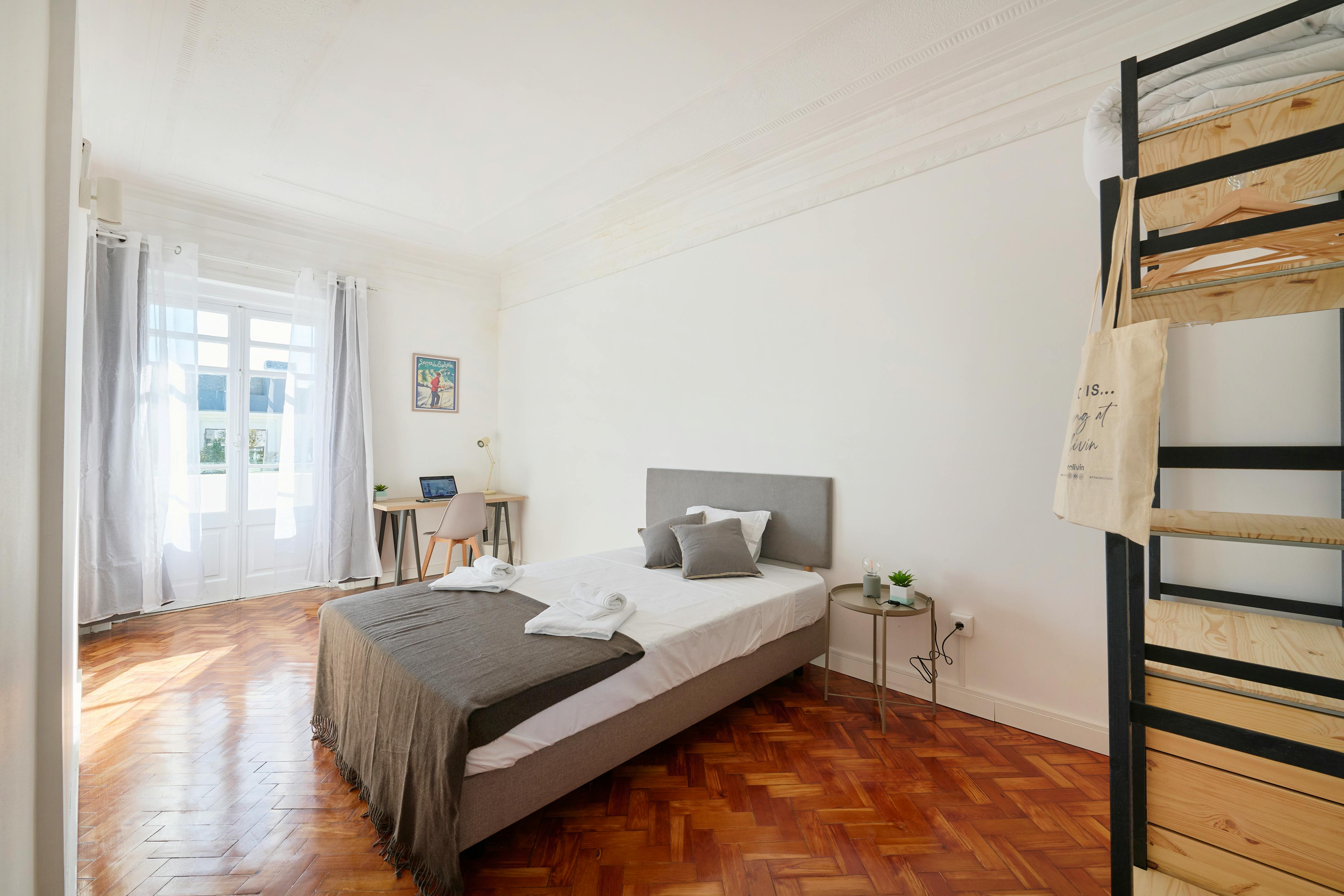 Avenida Álvares Cabral, Lisbon preview