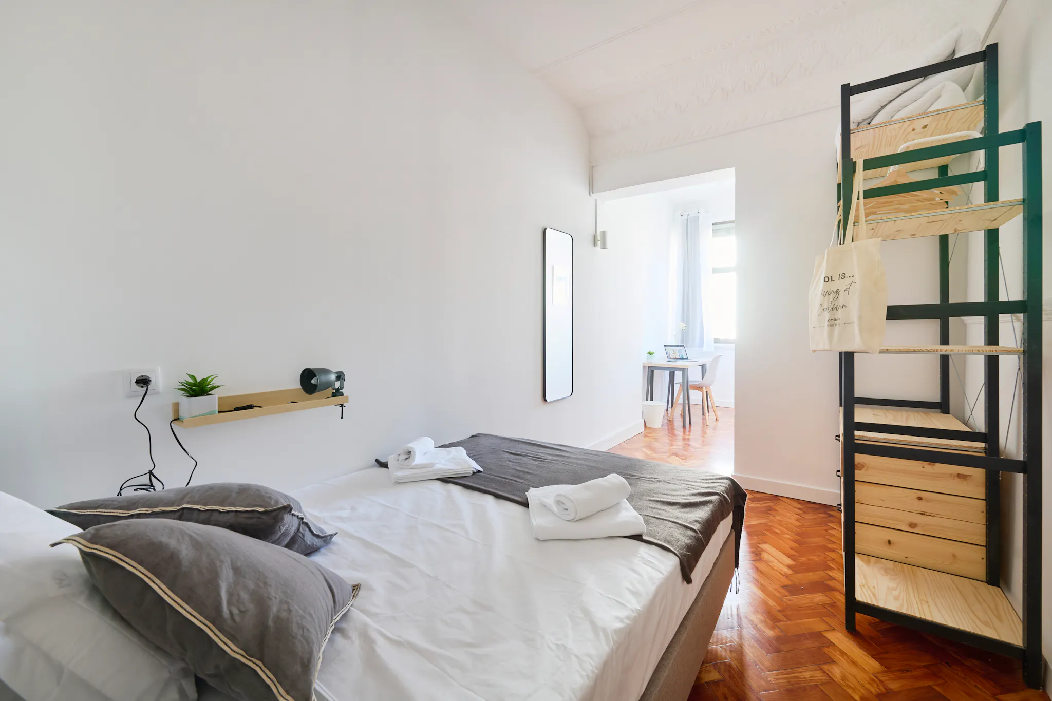 Avenida Álvares Cabral, Lisbon preview