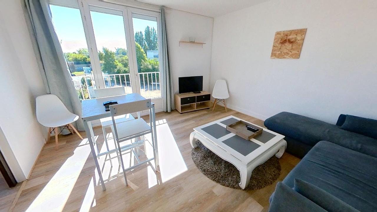 Single room Villenave-D’Ornon, 1 bed, 9m² — photo 3