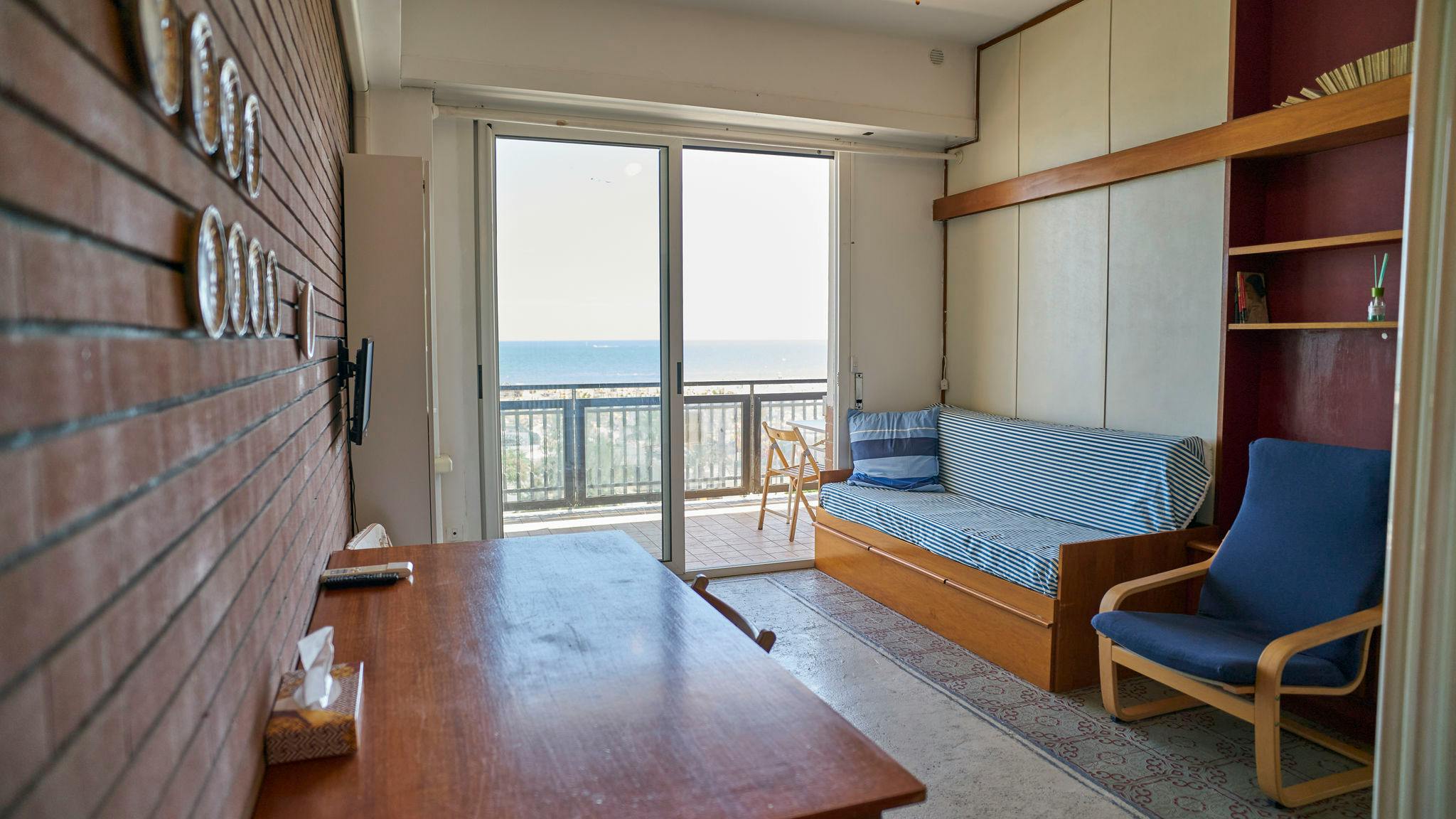Apartment for rent for €1 per month in Rimini, Via Fellini Satyricon