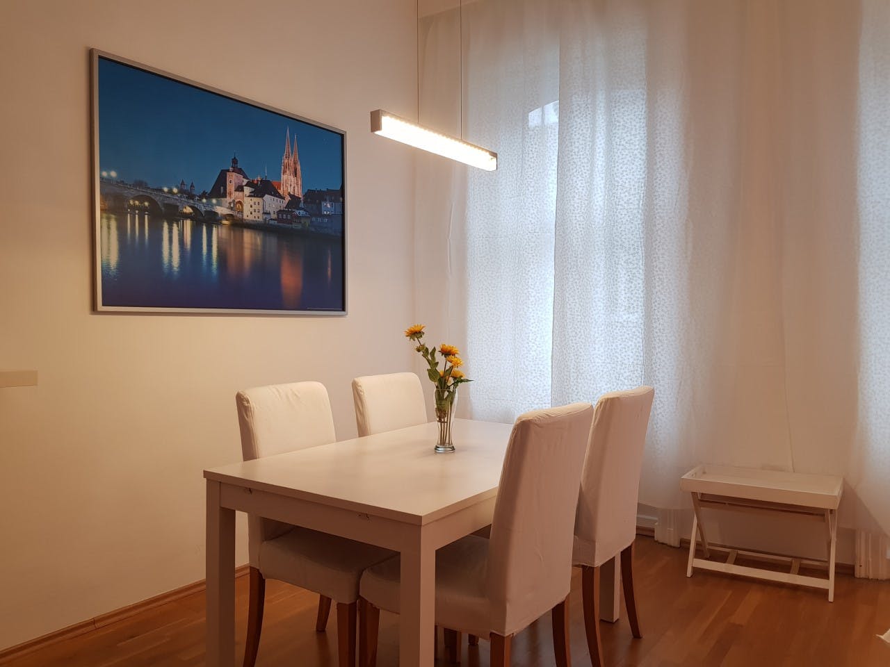 Apartment for rent for €1,960 per month in Vienna, Währinger Gürtel