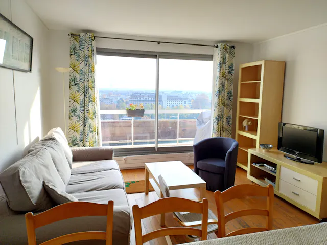 2-Bedroom Apartment in Rue Molière, Courbevoie (1579738) room image 1