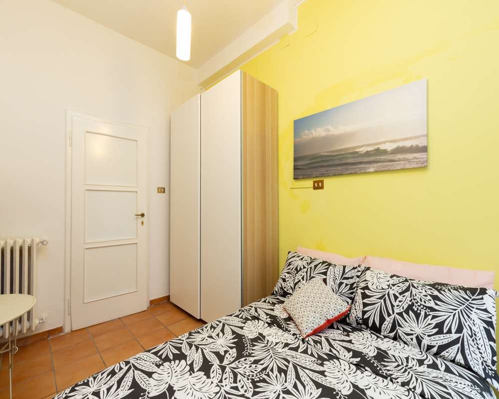 Via Benedetto Cairoli, Bologna