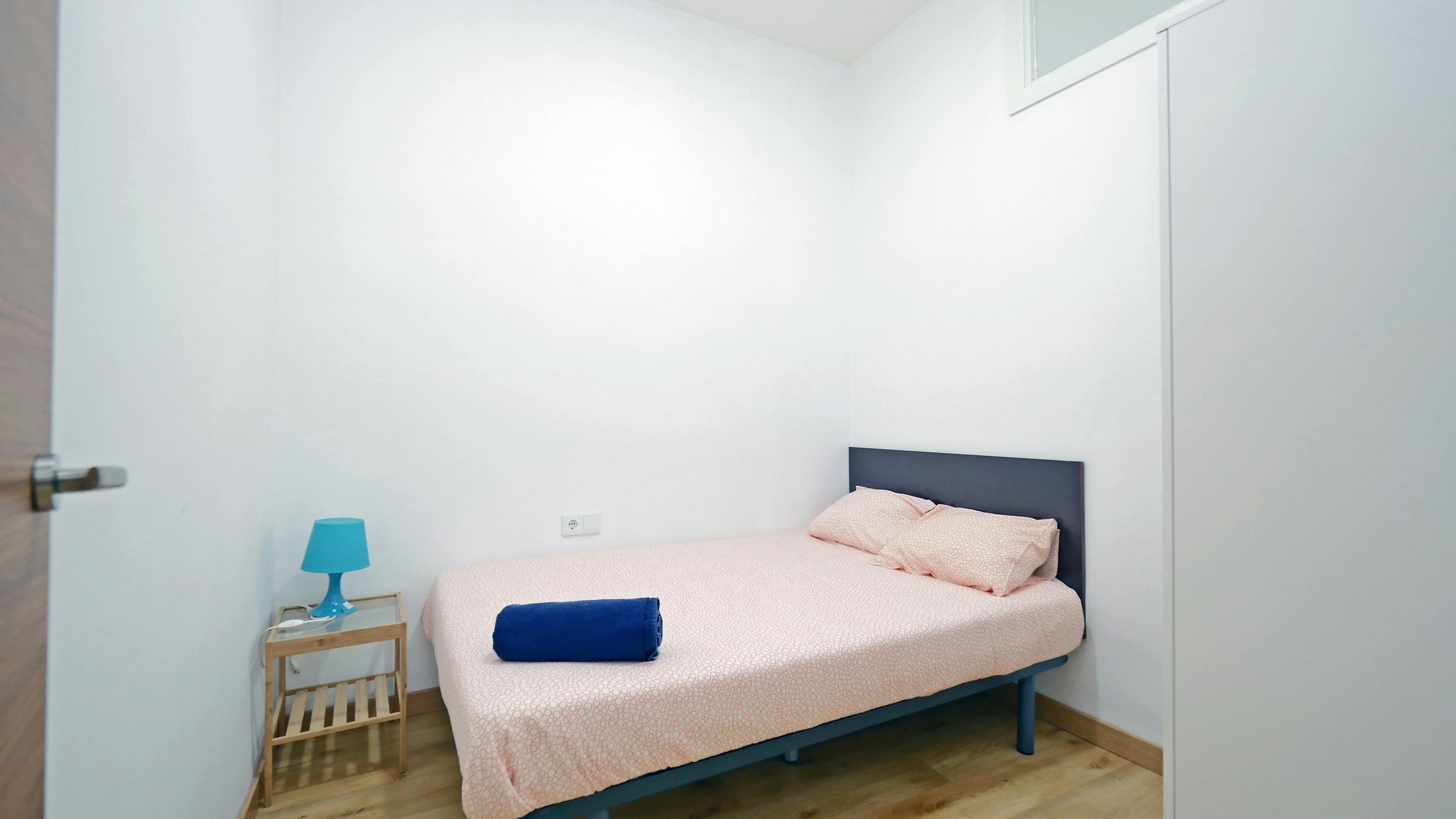 Apartment Barcelona, 1 bed, 9m² — photo 5