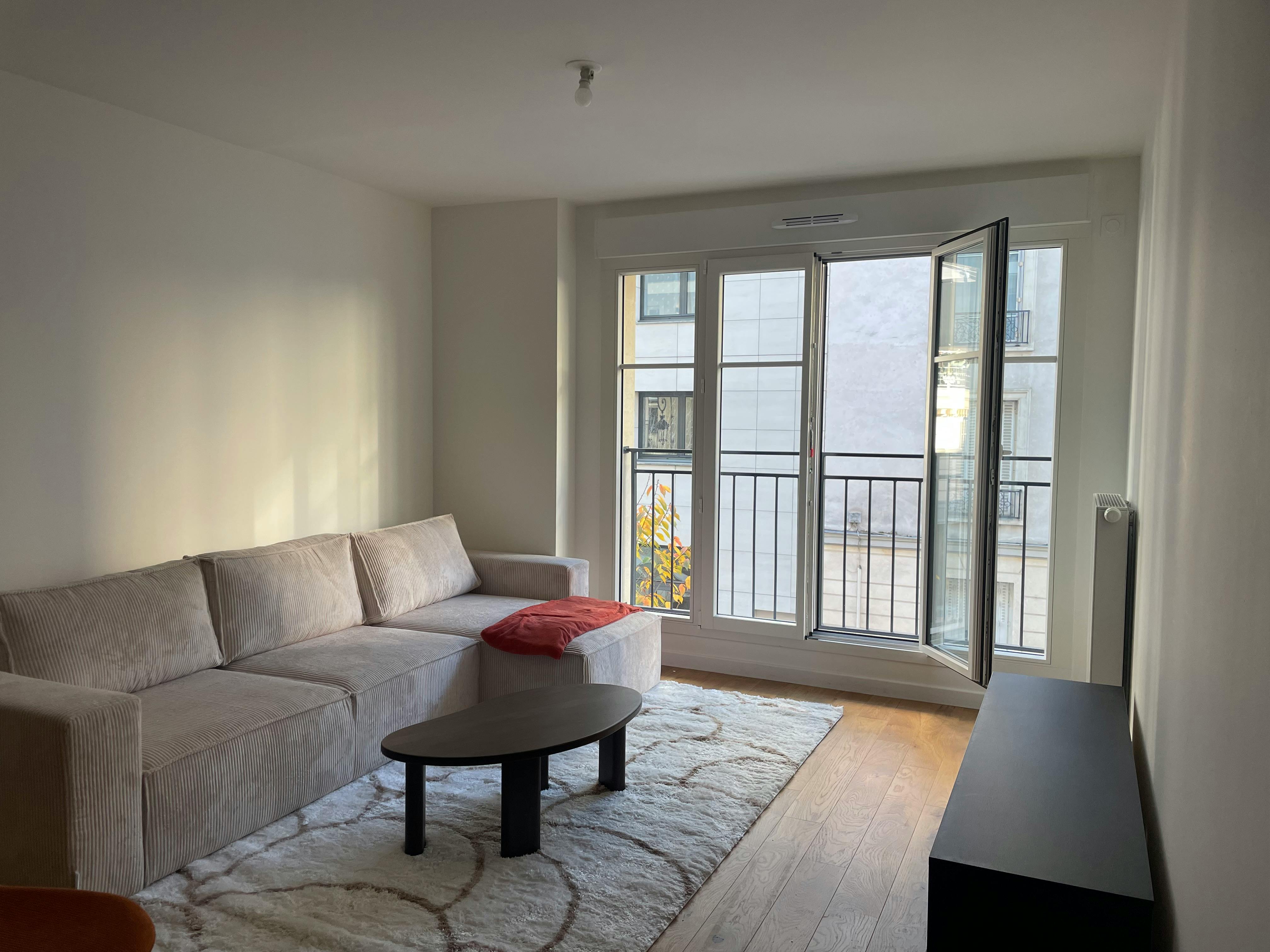 Apartment Puteaux, 1 bed, 15m² — photo 3