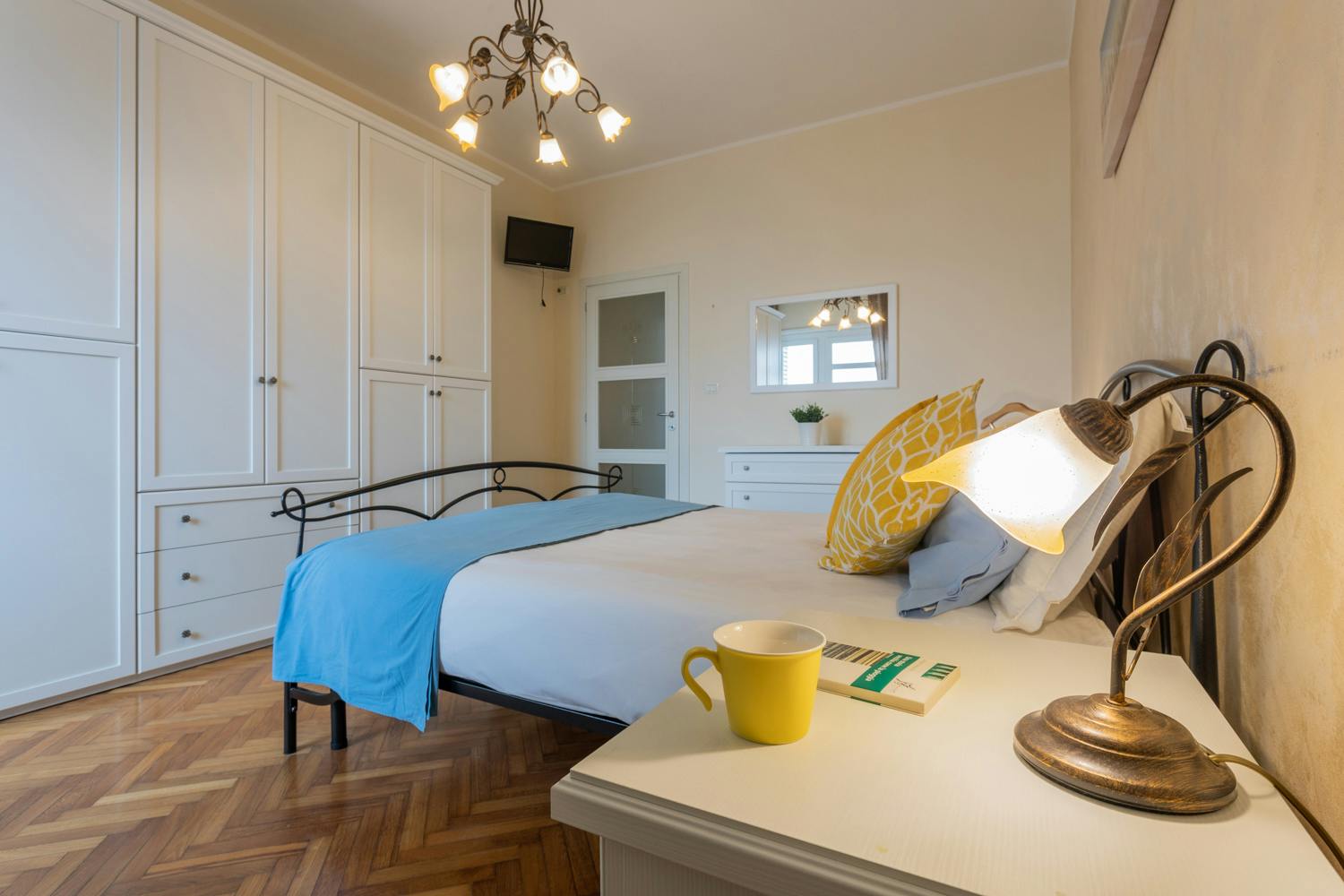 preview gallery tile