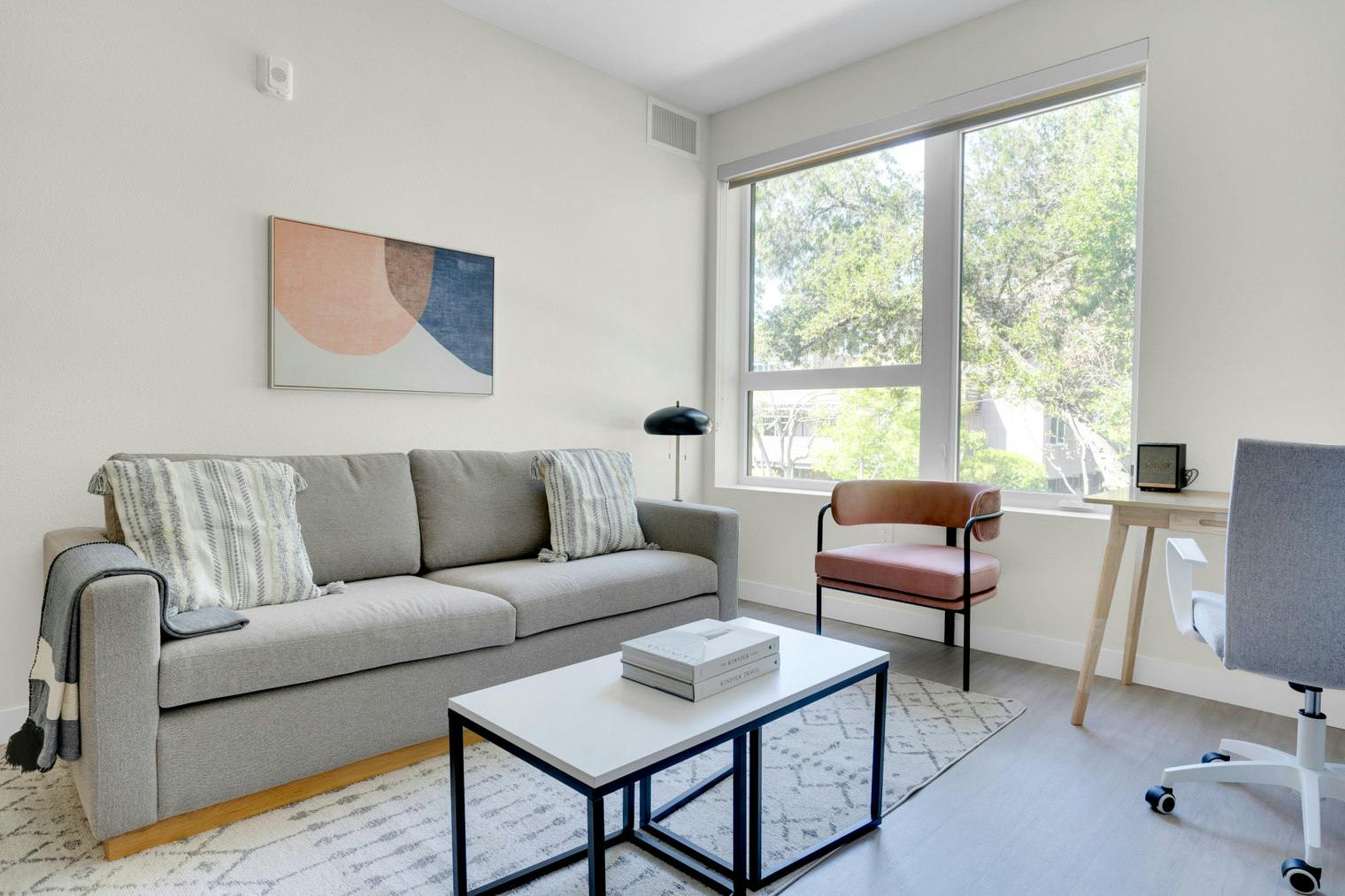 Apartamento en alquiler por $6,361 al mes en Menlo Park, San Antonio Ave