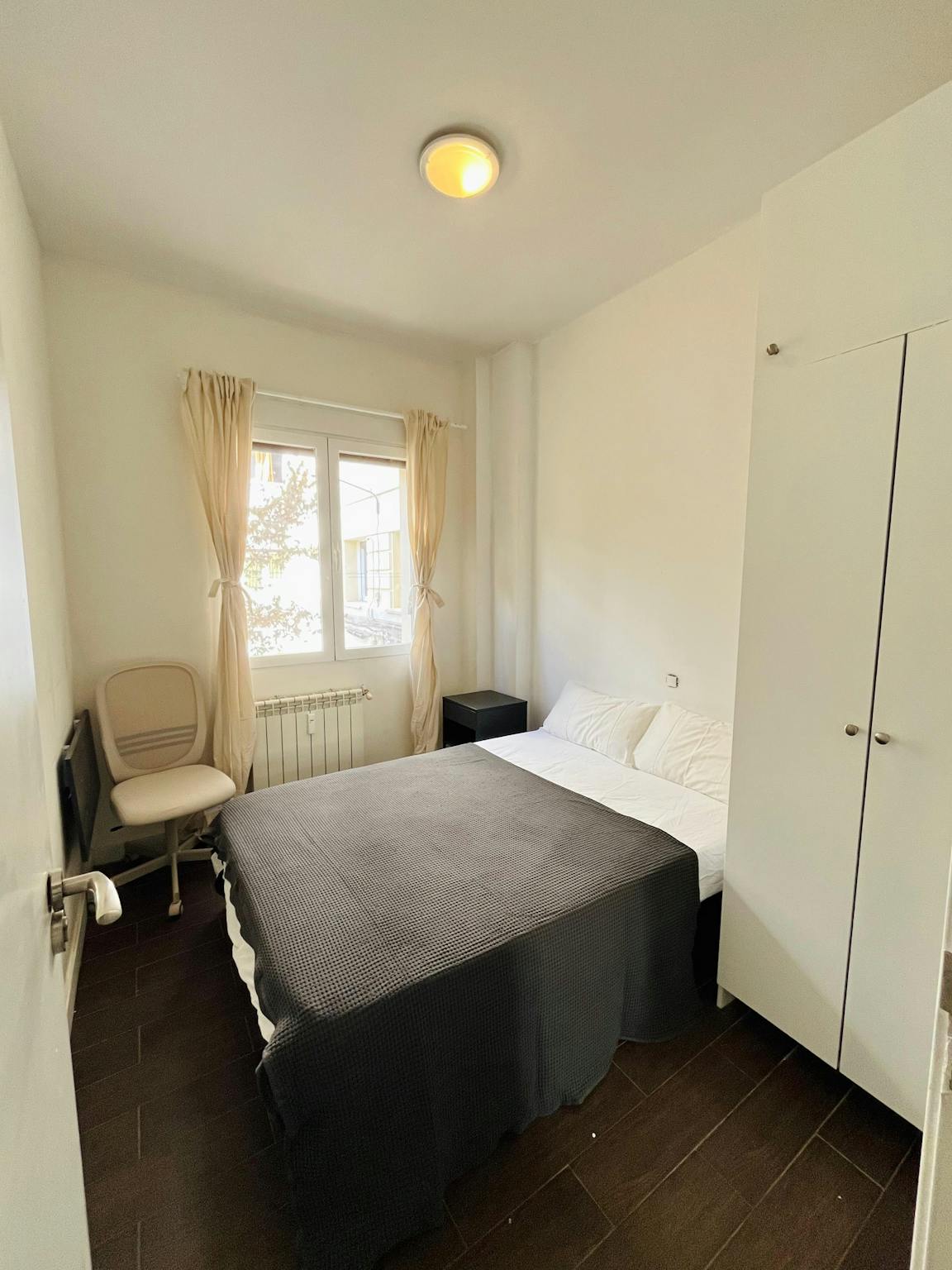 Calle de Maudes, Madrid preview