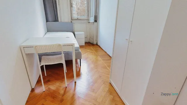 Private room in Viale Abruzzi, Milan (1580431) room image 2