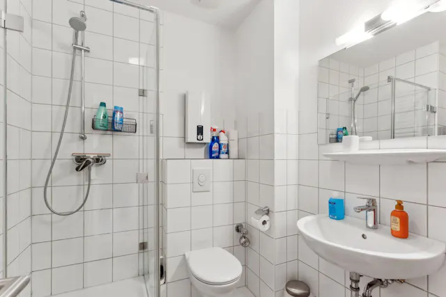 1-Bedroom Apartment in Savignystraße, Essen room image 2